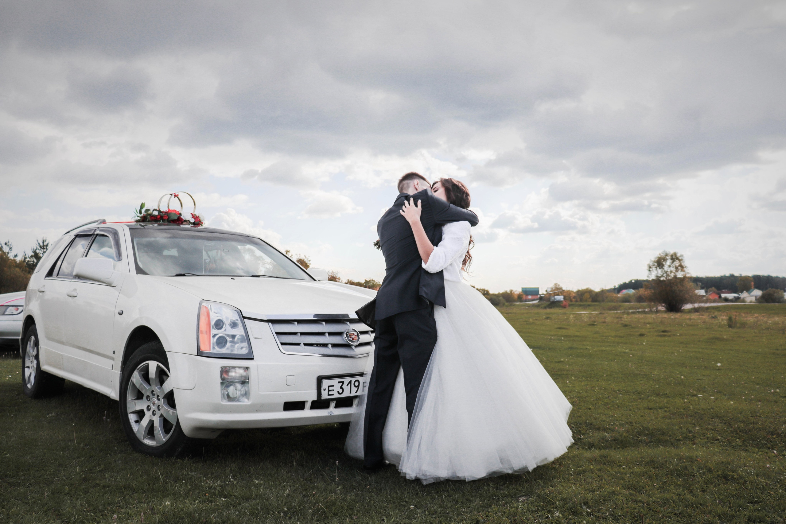 Свадебная прогулочная фотосессия в городе Томск и Северск