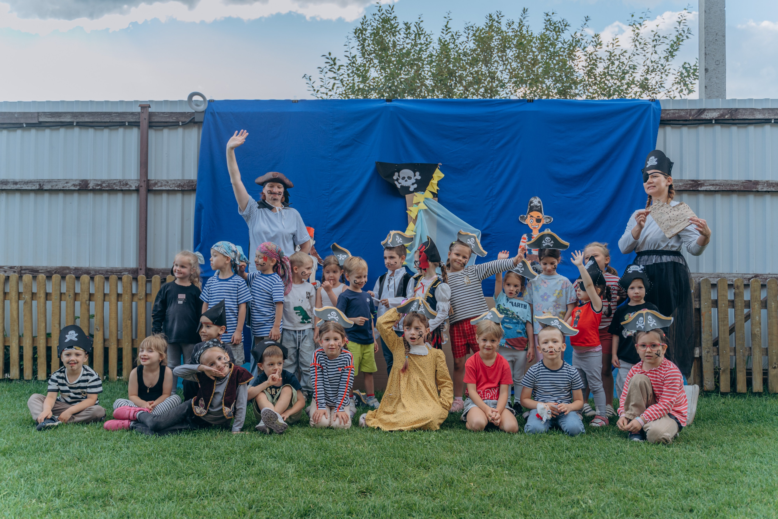 Пиратская вечеринка. MILATE — выпускные альбомы, фотосессии и видео в Москве