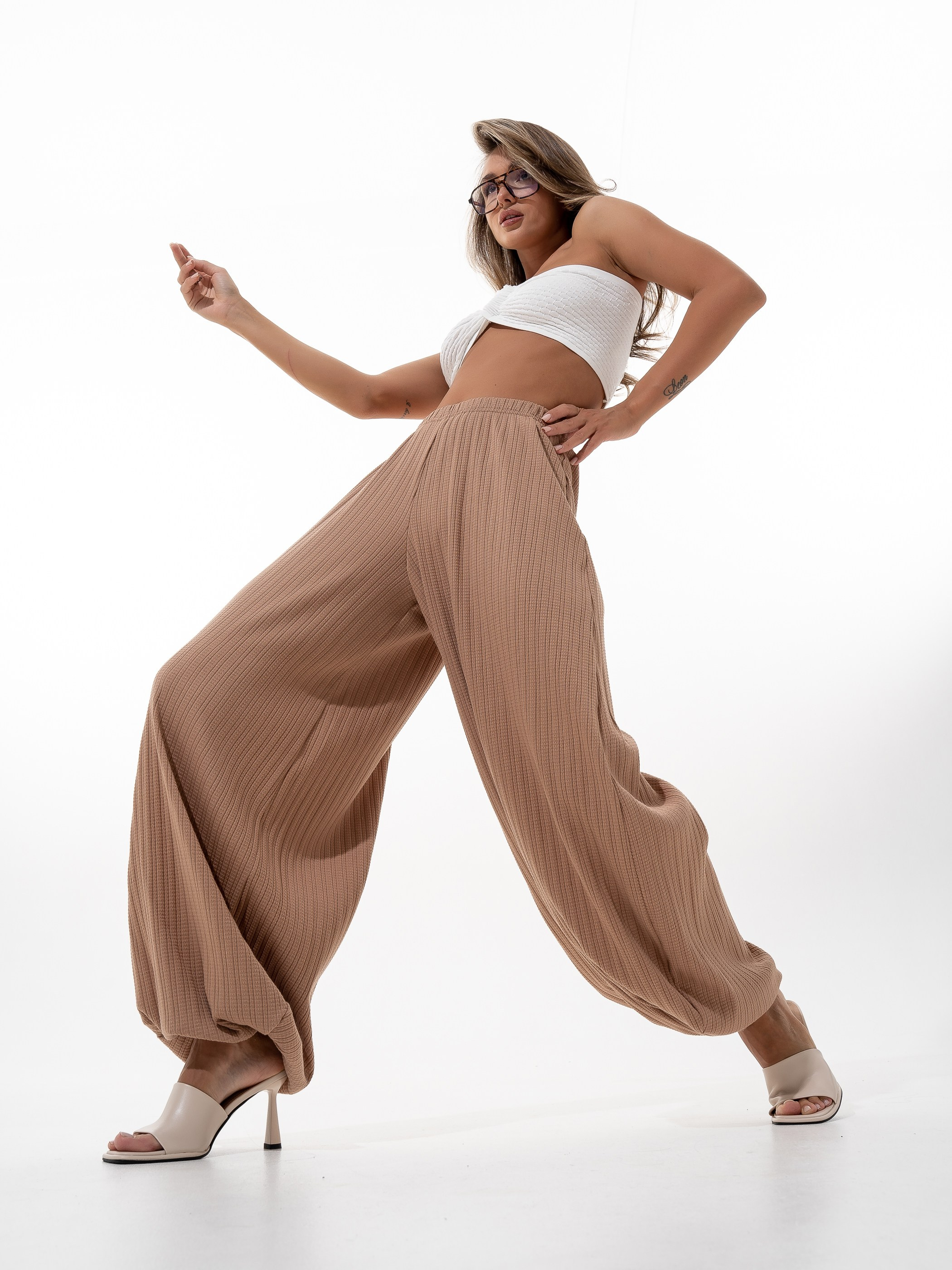 Летние брюки для WB. Фотограф Ирина Козлова г. Чебоксары