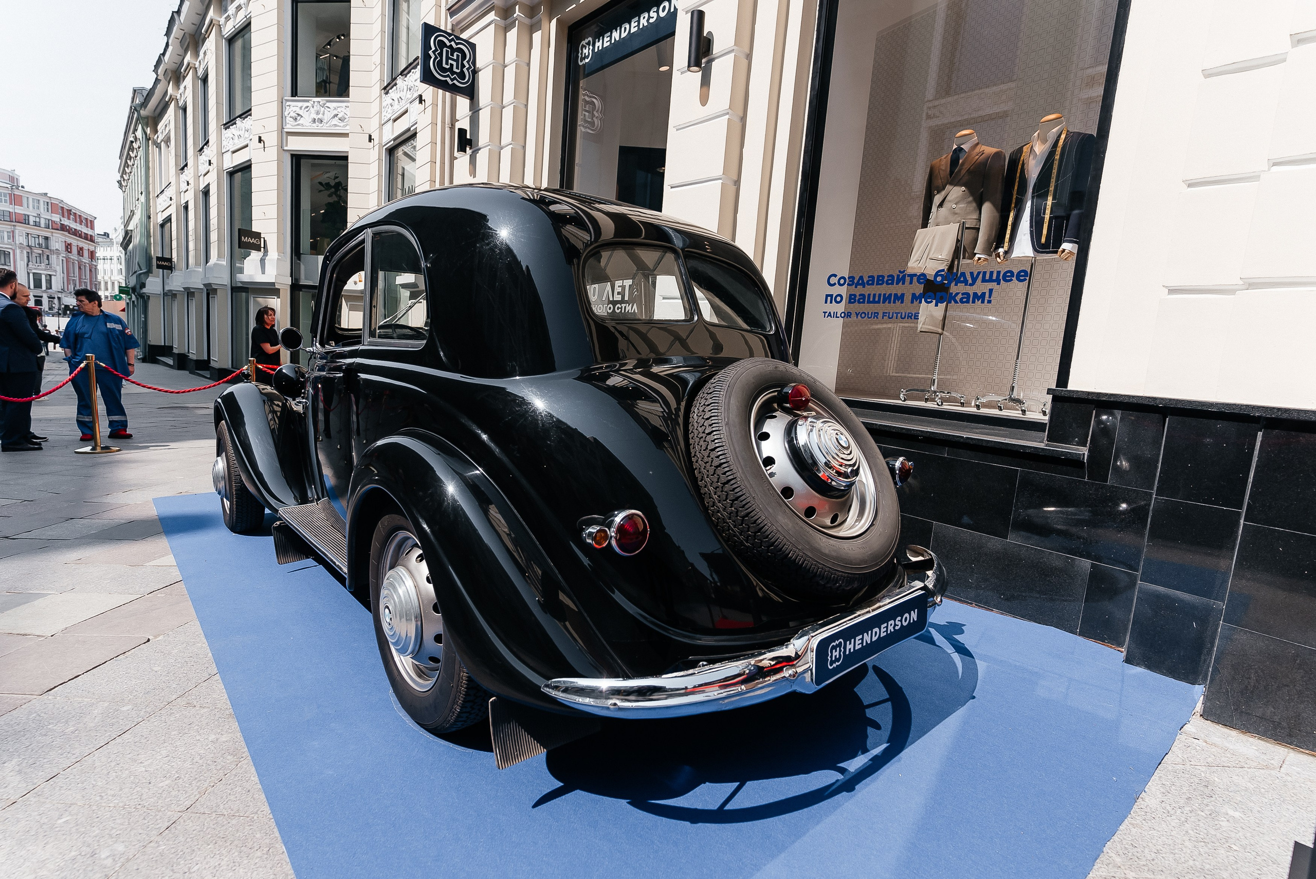 Henderson. Павел Краснов — Свадебный и репортажный фотограф в Москве