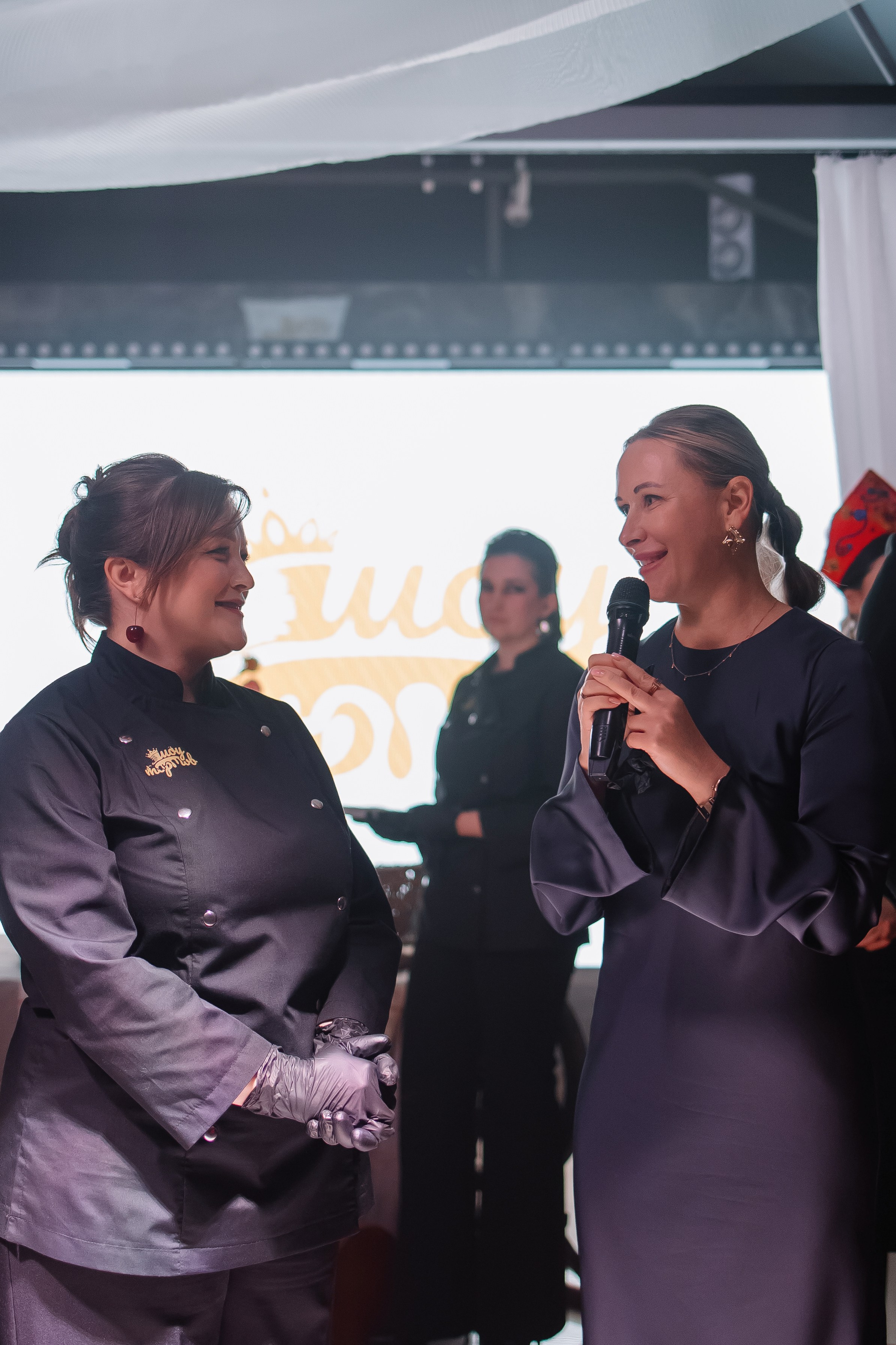 Шоу тортов 2. Свадебный фотограф