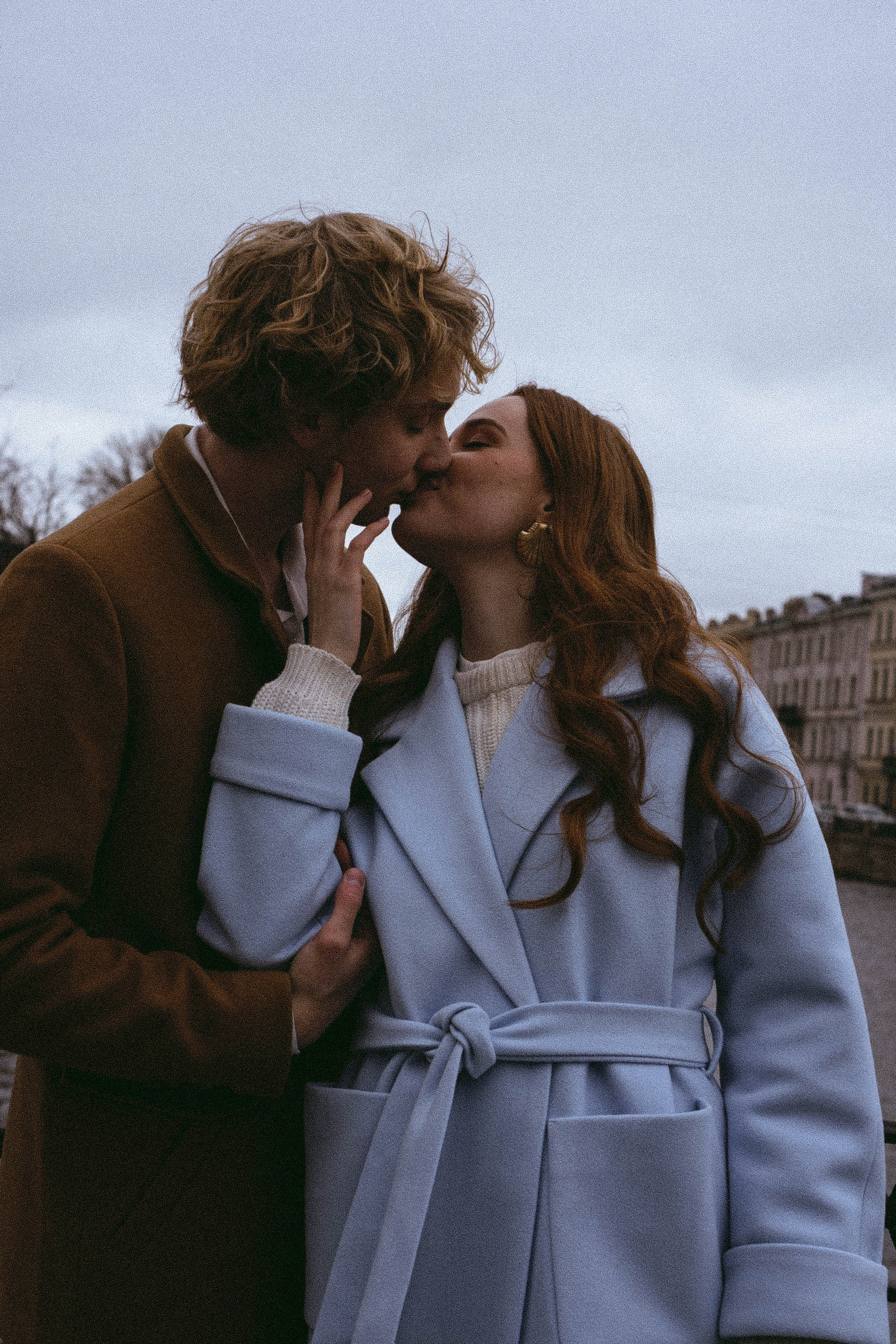 СВАДЕБНАЯ ПРОГУЛКА ПО ПЕТРОГРАДКЕ ВЕСНОЙ (ФОТОСЕССИИЯ ПАРЫ СВАДЕБНАЯ). Профессиональный фотограф, Санкт-Петербург — Виктория Богомолова