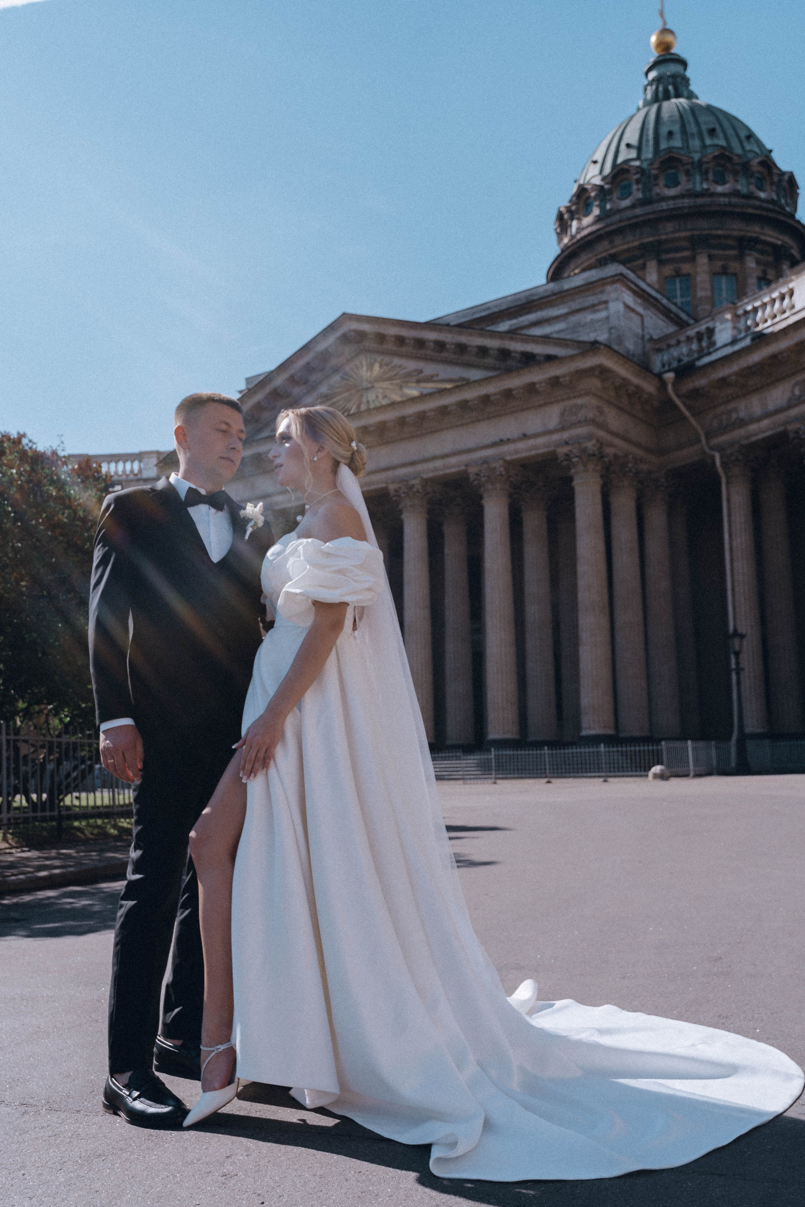 СВАДЕНБНАЯ СЬЕМКА НА КАТЕРЕ ПО КАНАЛАМ САНКТ-ПЕТЕРБУРГА И В АКВАТОРИИ НЕВЫ. Профессиональный фотограф, Санкт-Петербург — Виктория Богомолова