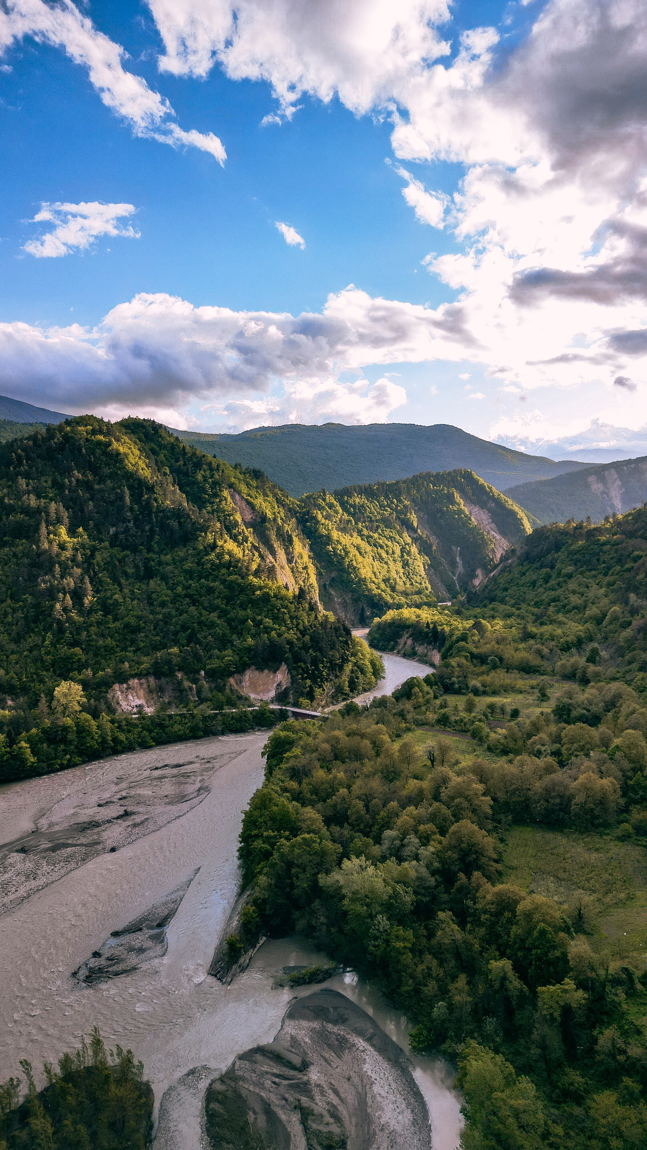 Грузия 2023. Человек с фотокамерой