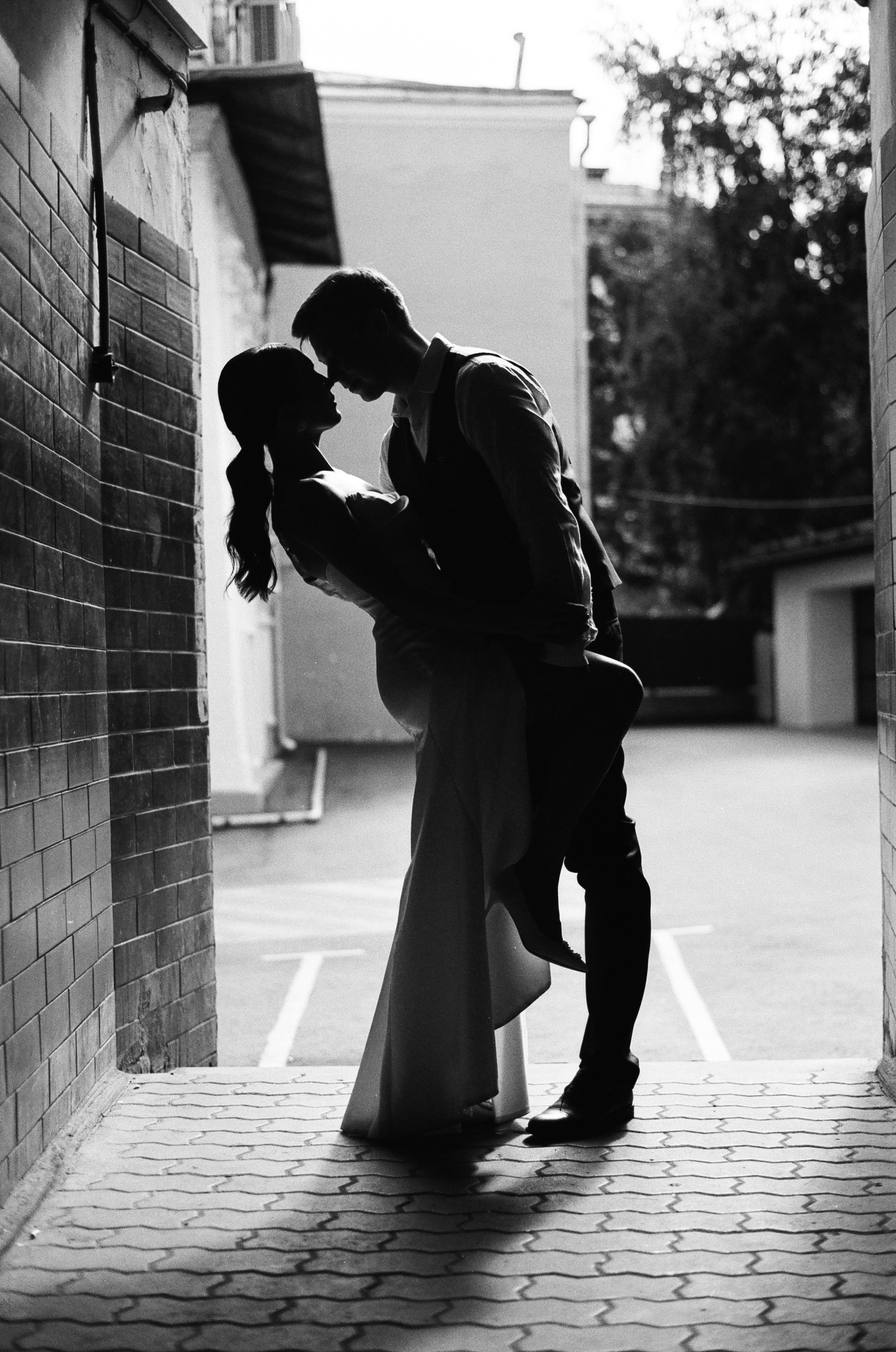 Плёночная фотосъемка свадьбы в Москве. Жуков Илья  свадебный фотограф в Москве