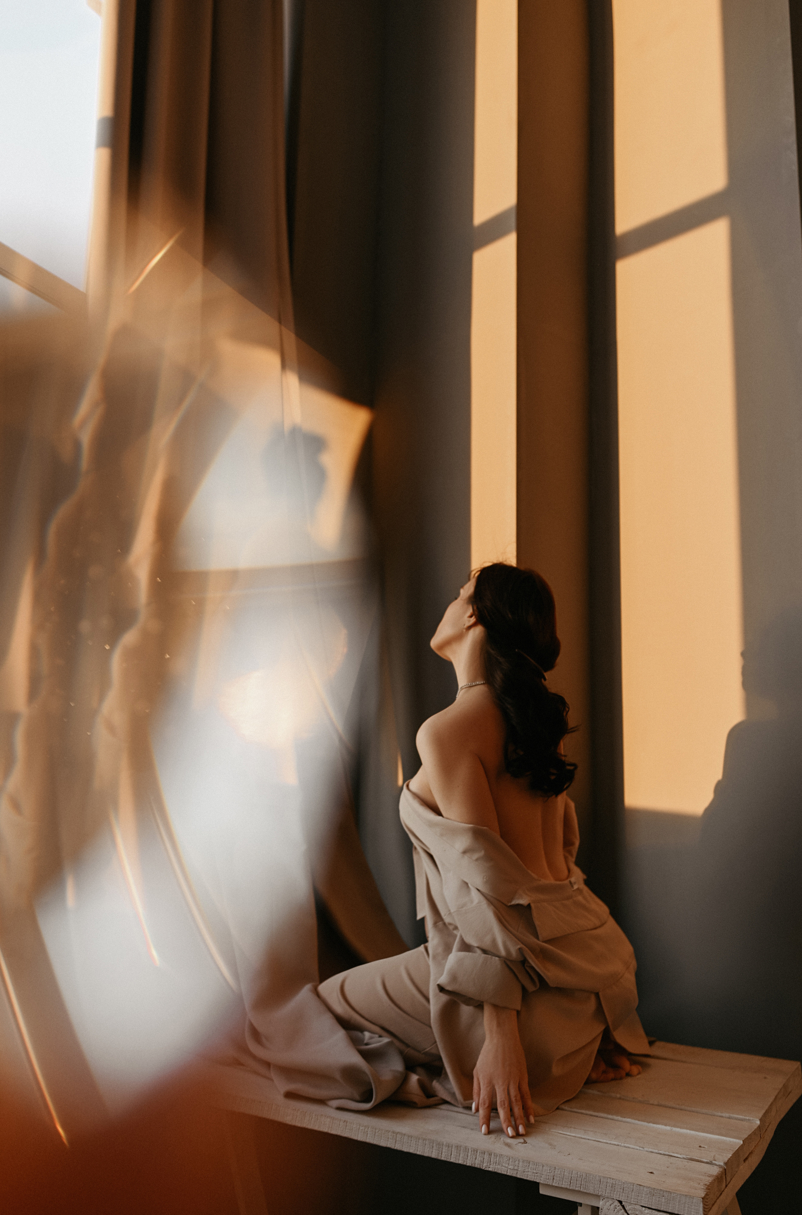 Беременность в фотостудии. Фотограф Виктория Волосникова