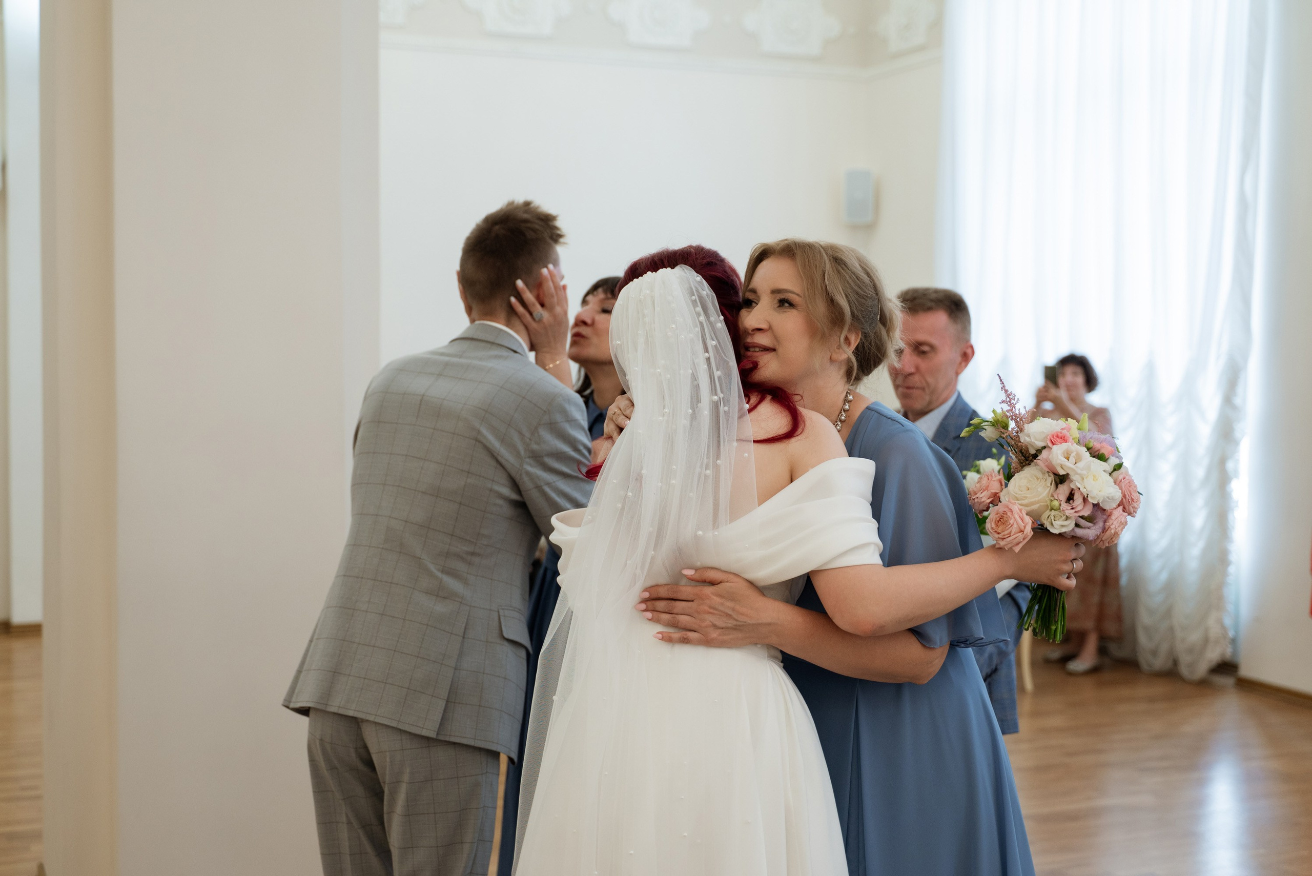 Пётр и Ирина | 01.08.25. Свадебный фотограф в Санкт-Петербурге Владислава Тюльпина