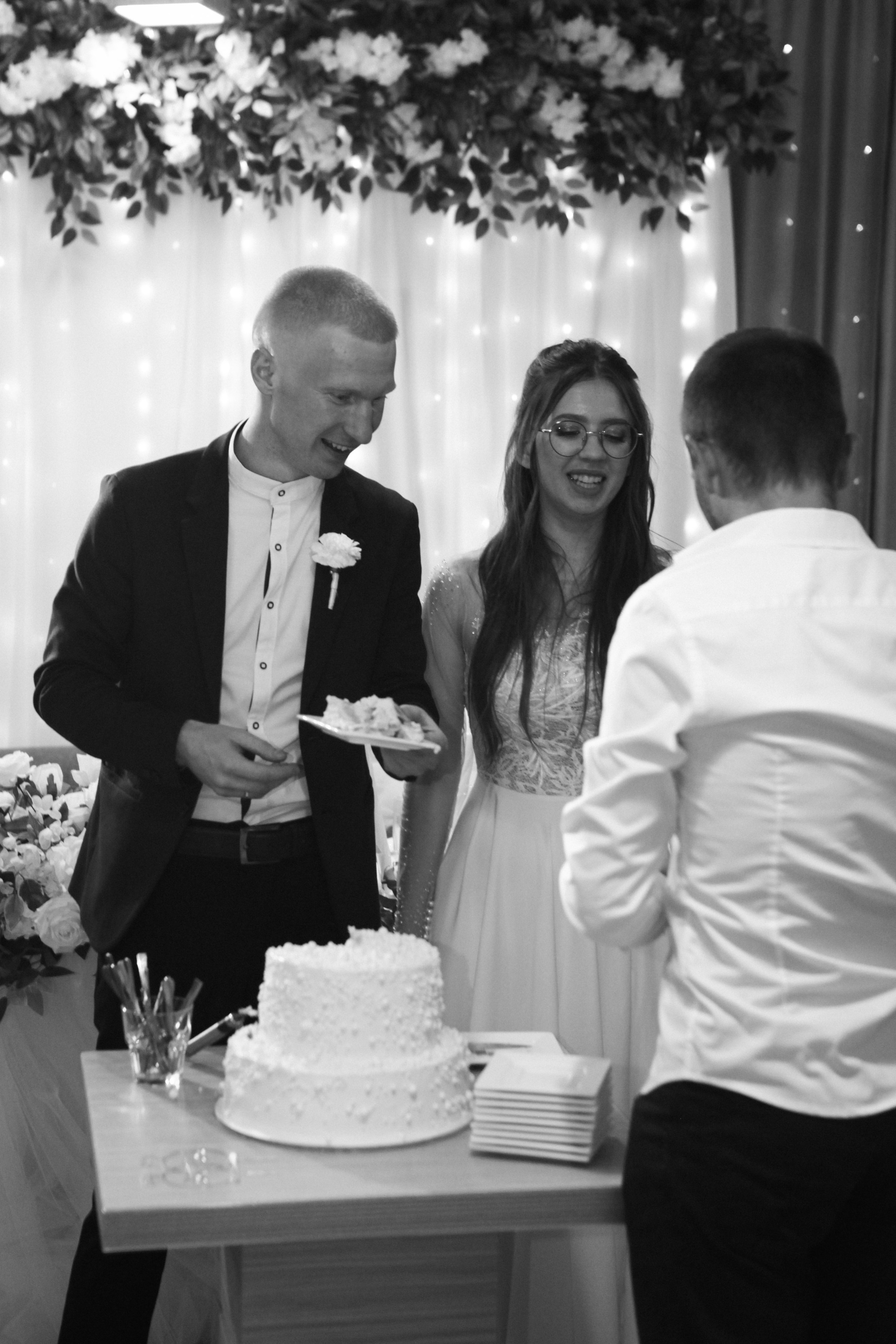 Настя + Даниил (банкет). Свадебный и индивидуальный фотограф в Волгограде Епихина Надежда