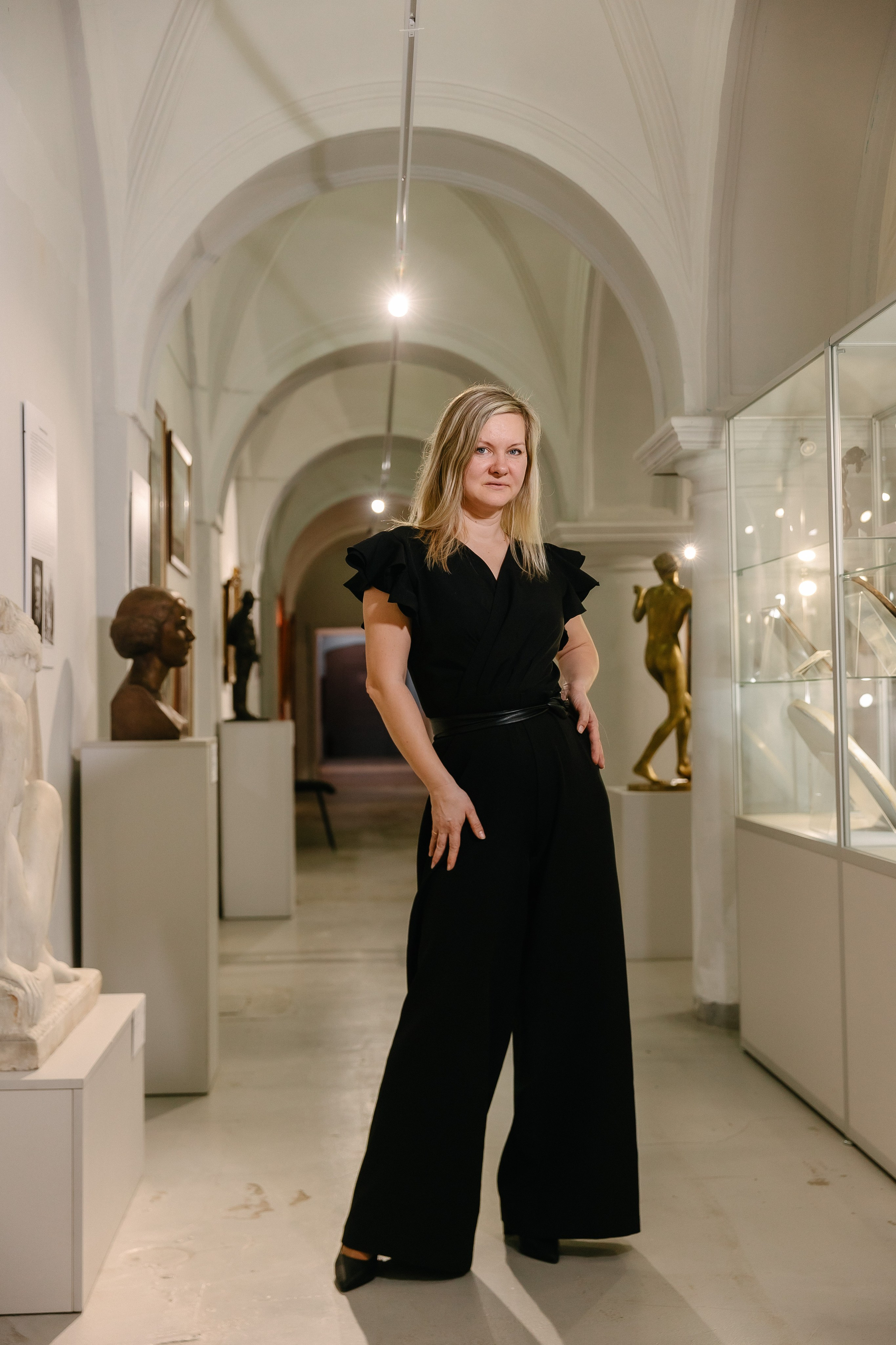 Подружки в музее. Свадебный, семейный и детский фотограф в Калининграде Елена Кравцова