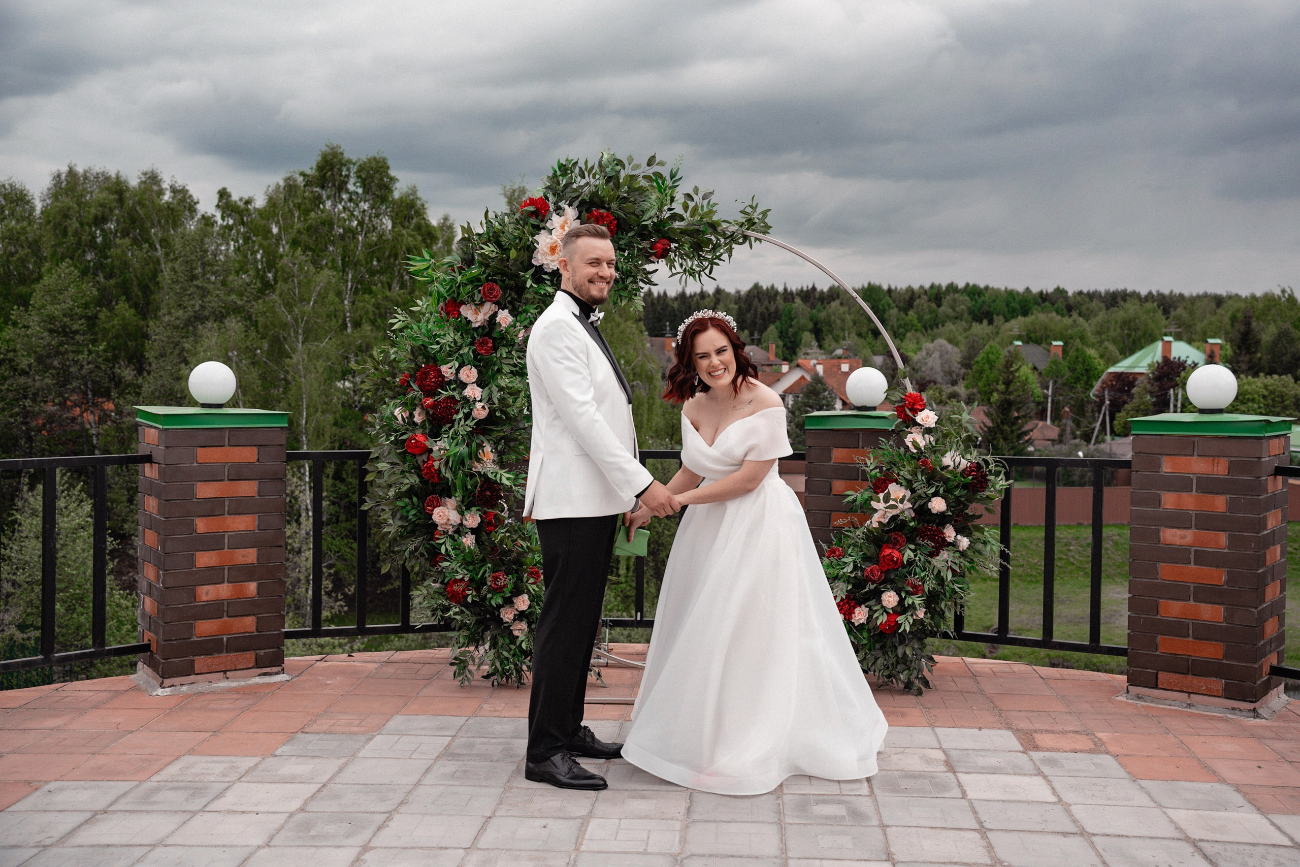 Свадебная фотосессия в Loft «Manhattan» в Пучково. Свадебный фотограф в Пучково