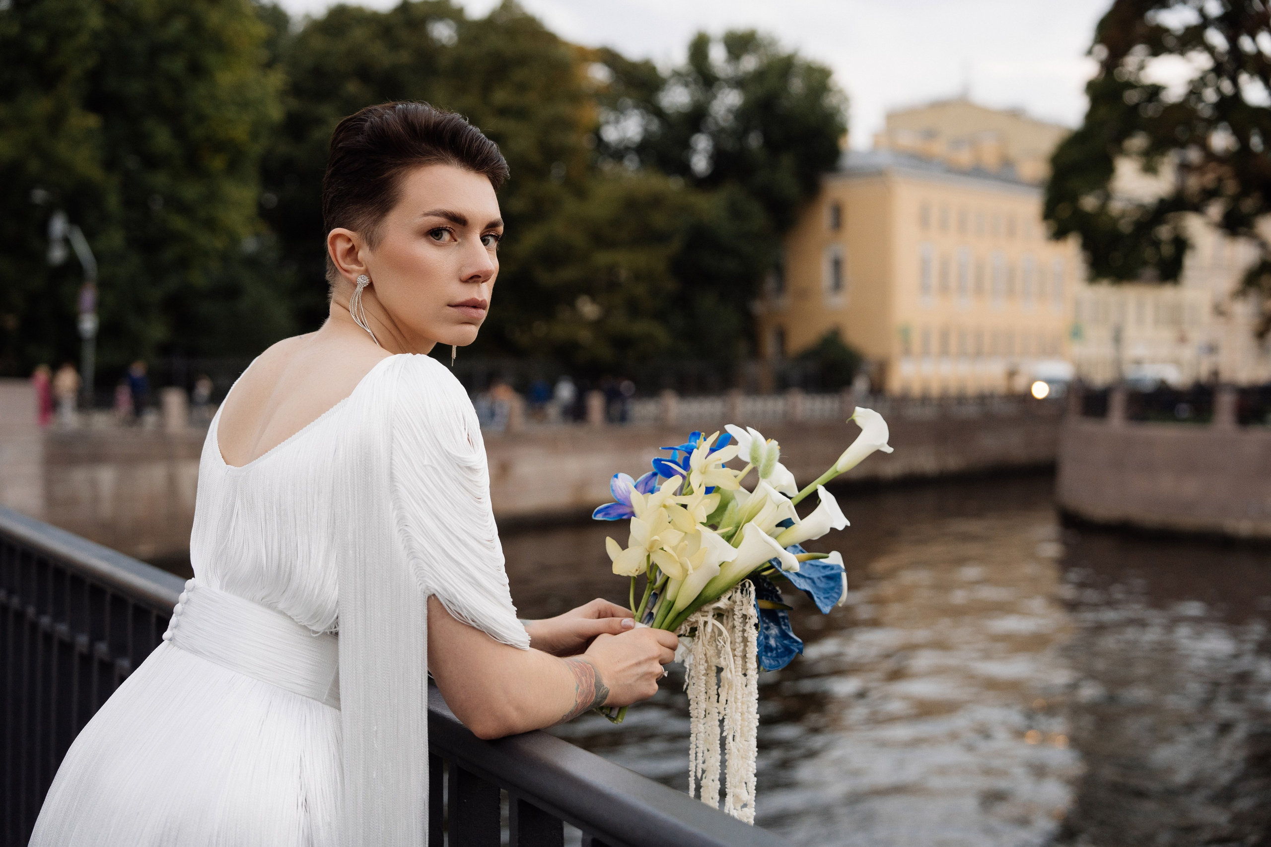 Свадьба в сошиал клабе. Свадебный фотограф организатор в Санкт-Петербурге Ассоль Опарина
