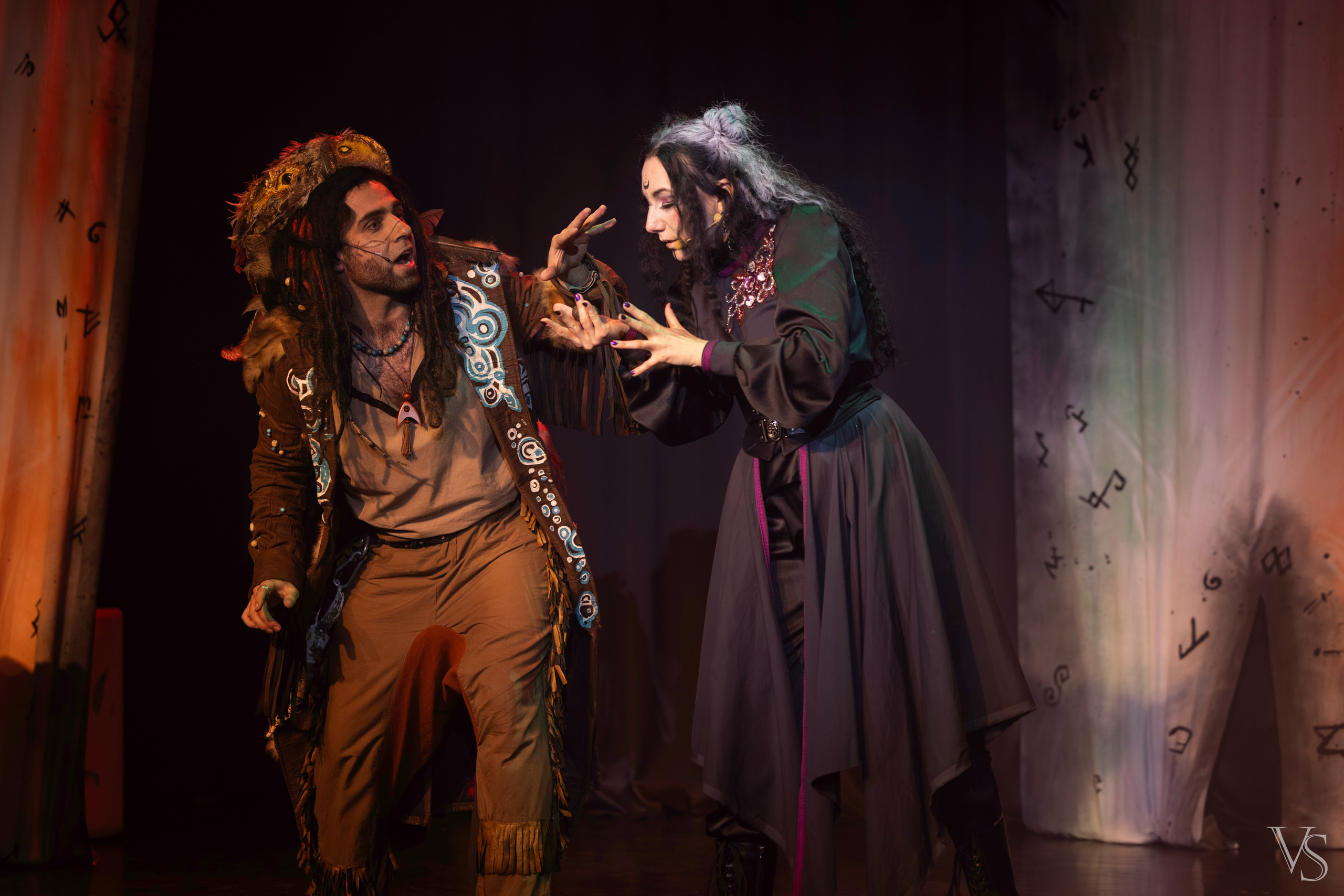 Книга стихий 25.01. Фотограф Виктор Степанов