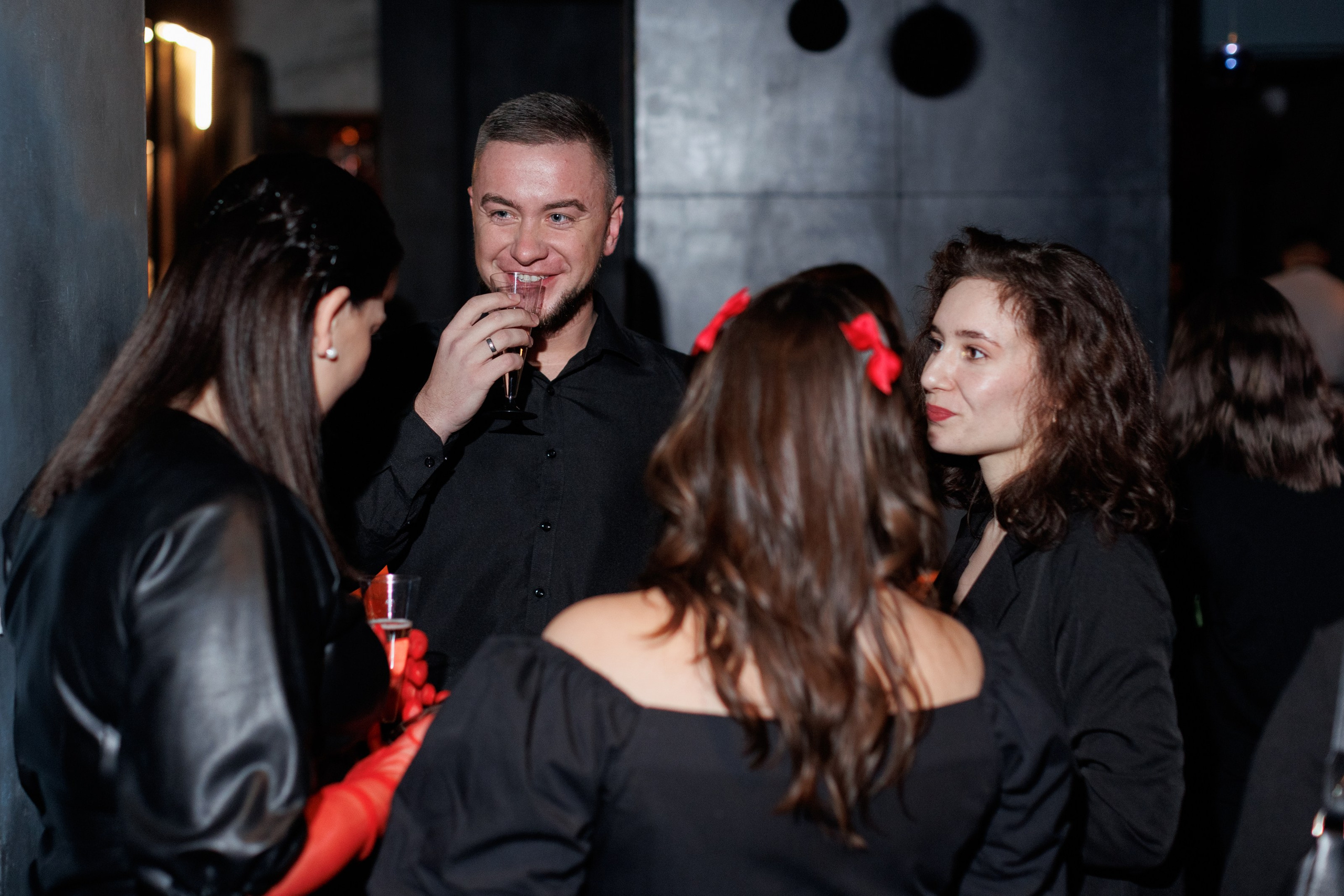 New Year Подружки 23/2024. Свадебный, портретный и репортажный фотограф Дмитрий Карпов