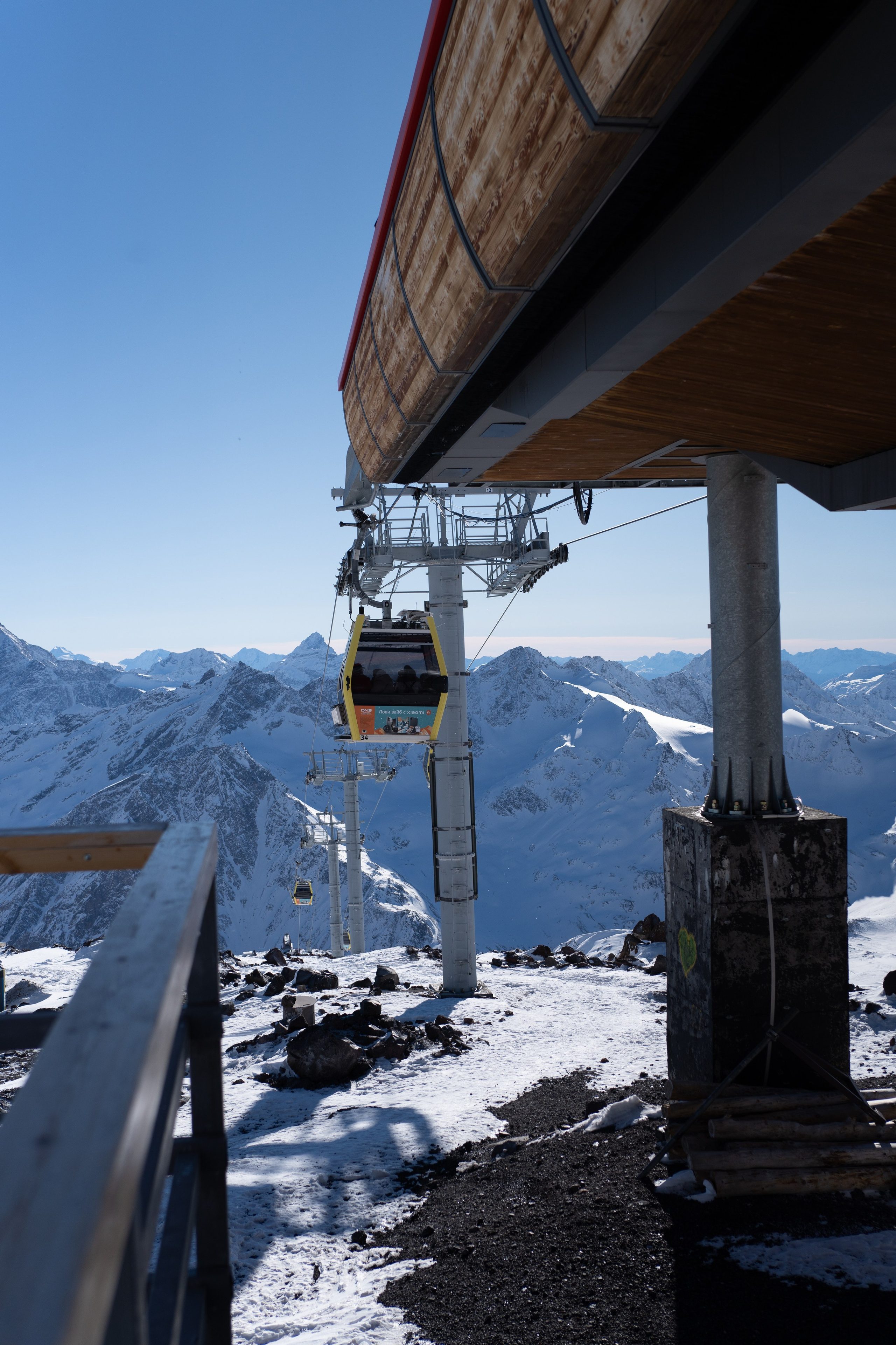 Съёмка рекламных баннеров на канатке Эльбрус для ДНС-Xiaomy. Фотограф, видеограф Пятигорск, Ставрополь, Ессентуки, Petlyakovs_photo