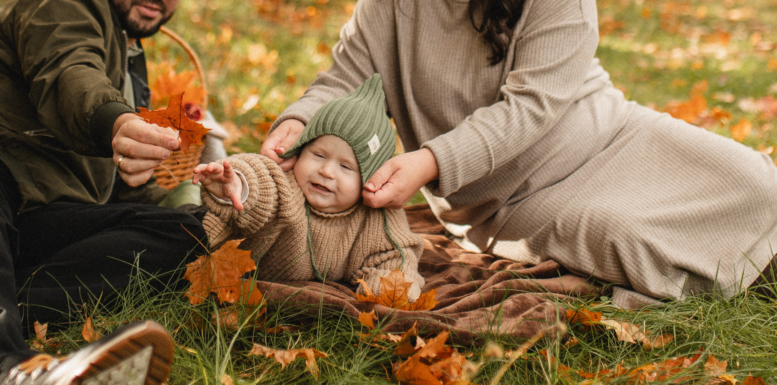 Осенняя фотосессия большой семьи в парке. Семейная фотосессия Бутово Москва фотограф Алина Морщагина