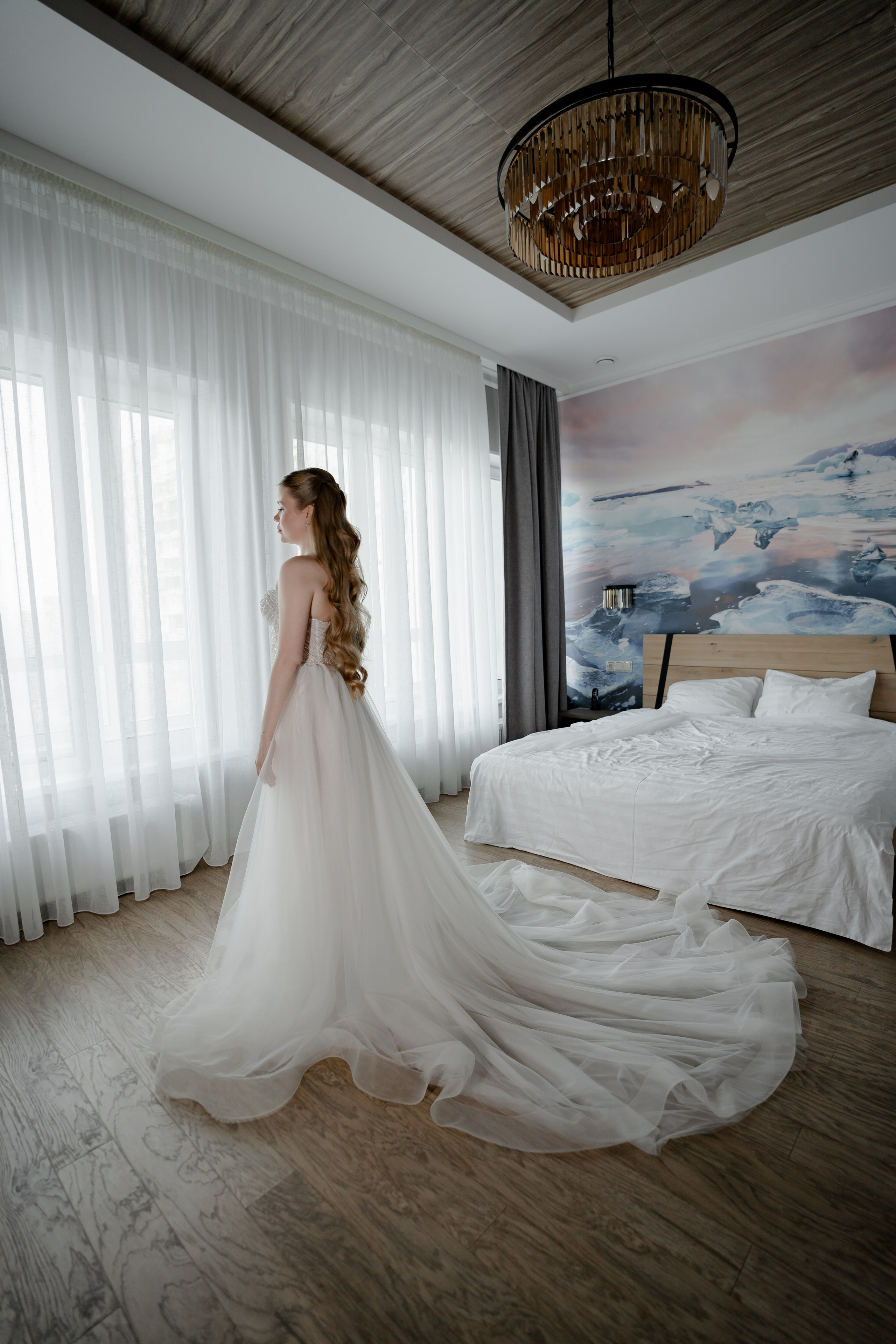 СВАДЕБНАЯ СЬЕМКА СБОРОВ В ОТЕЛЕ И ВЫЕЗД НА ЦЕРЕМОНИЮ (СНЯТО В СИБИРЕ В НИЖНЕВАРТОВСКЕ)М. Профессиональный фотограф, Санкт-Петербург — Виктория Богомолова