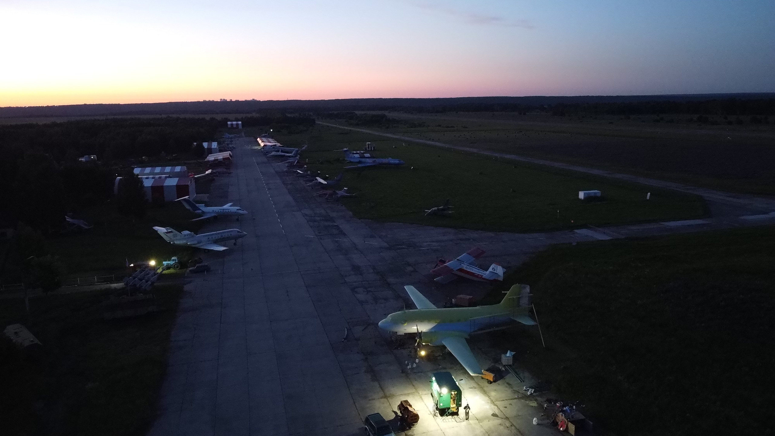 Ил-14Т «Голубая Мечта» — покраска (2022г). Фотоальбом показывающий увлекательный мир авиации и мир медведей Андрея Иванова