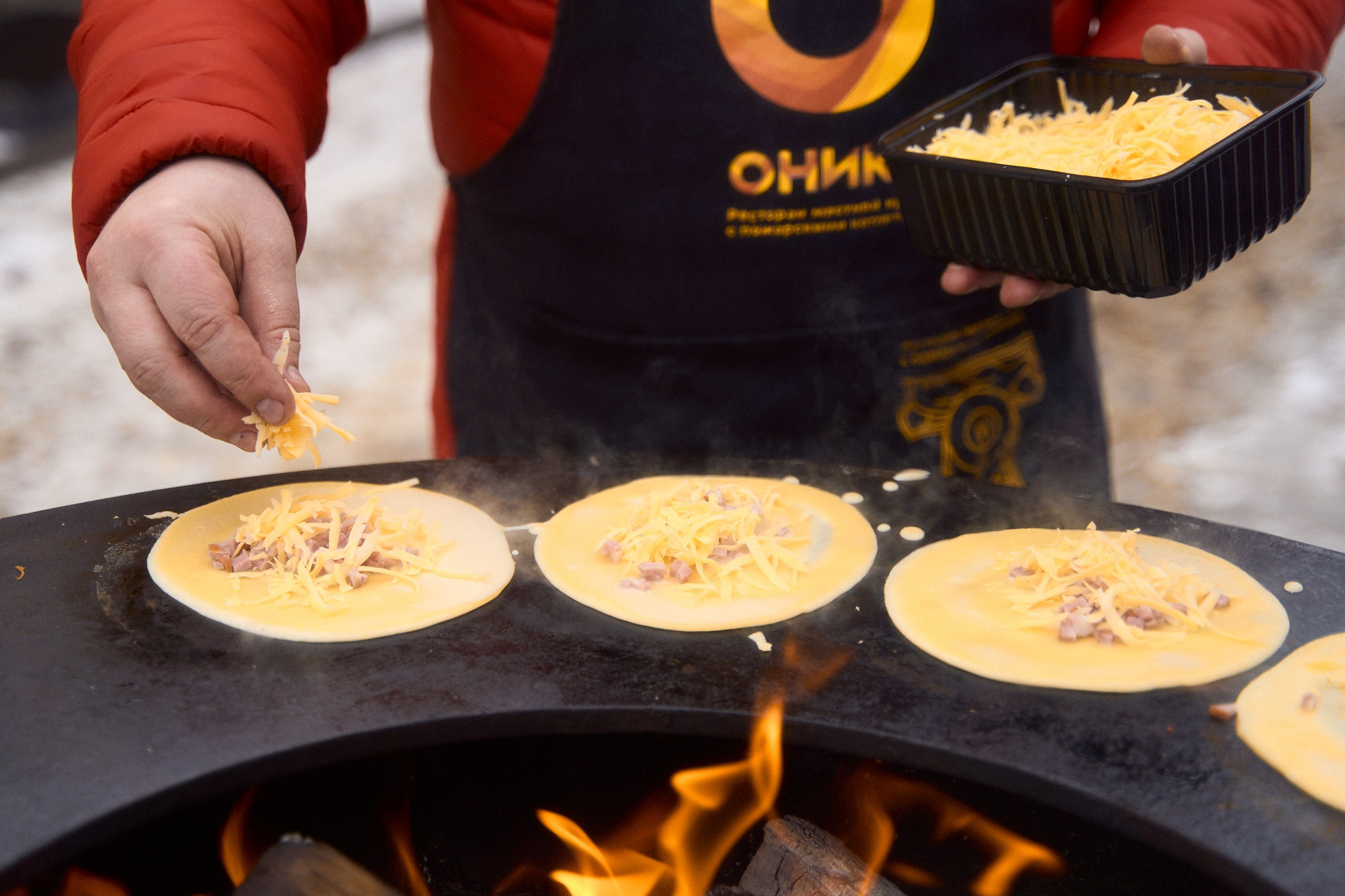 Масленица в Торжке 2 марта 2025 во дворе оникса