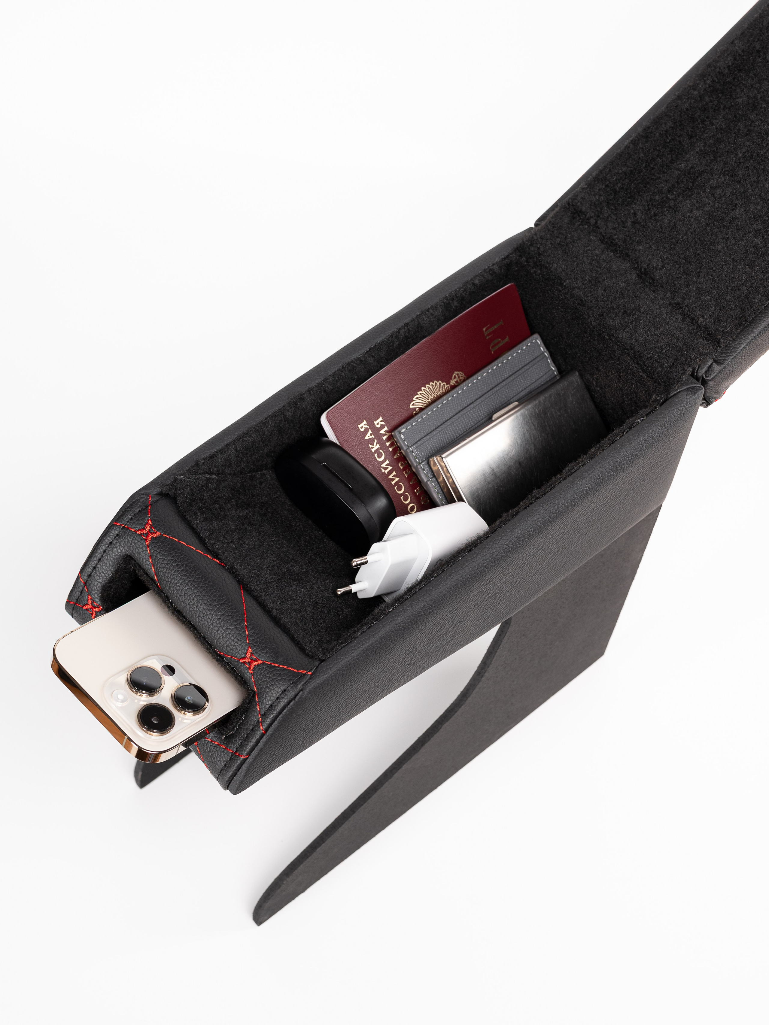 Автоподлокотники предметка стёганые серия 3. Предметный фотограф, фото для маркетплейсов Пятигорск, КМВ