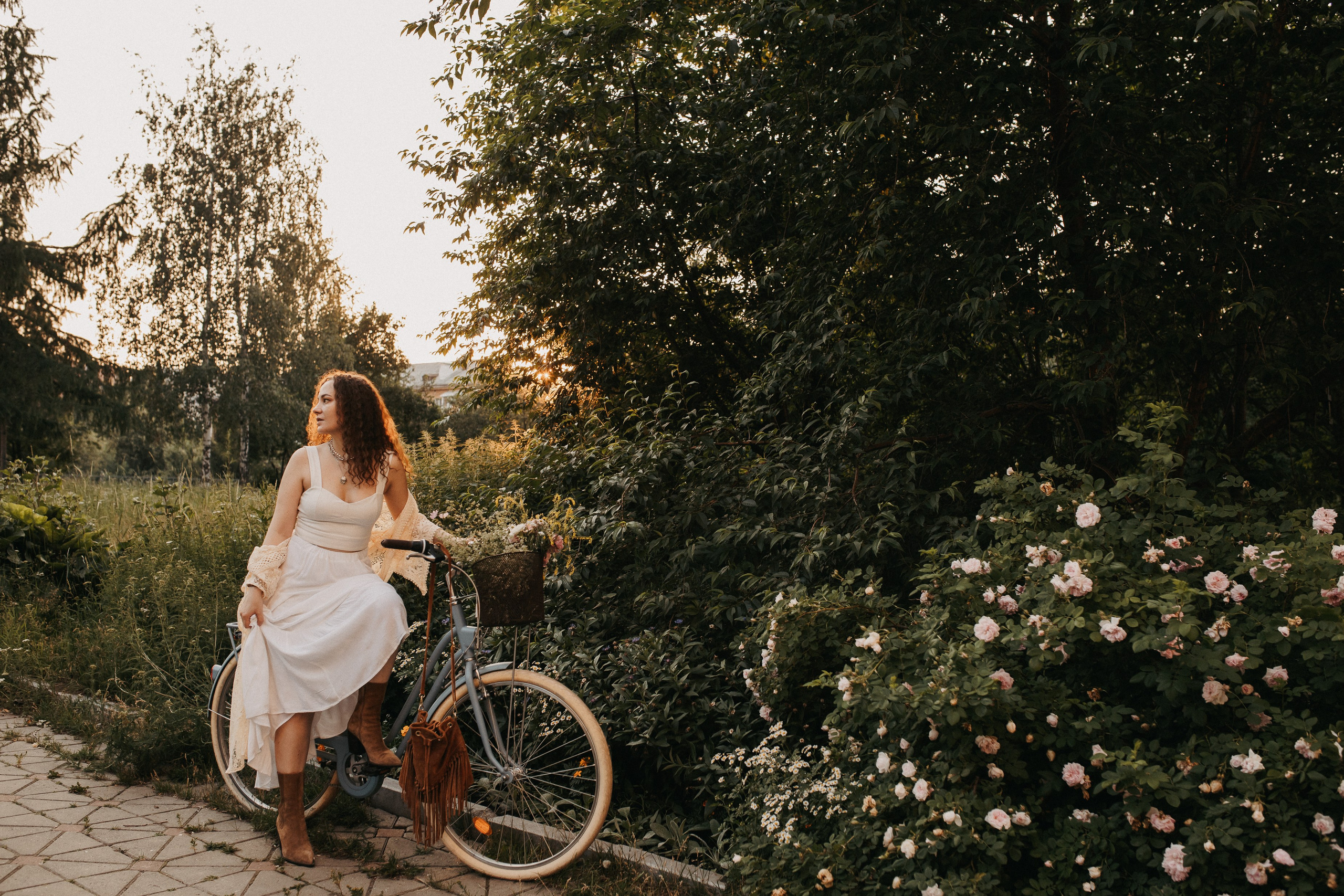 Света с велом. Семейный фотограф Трусова Евгения в Екатеринбурге