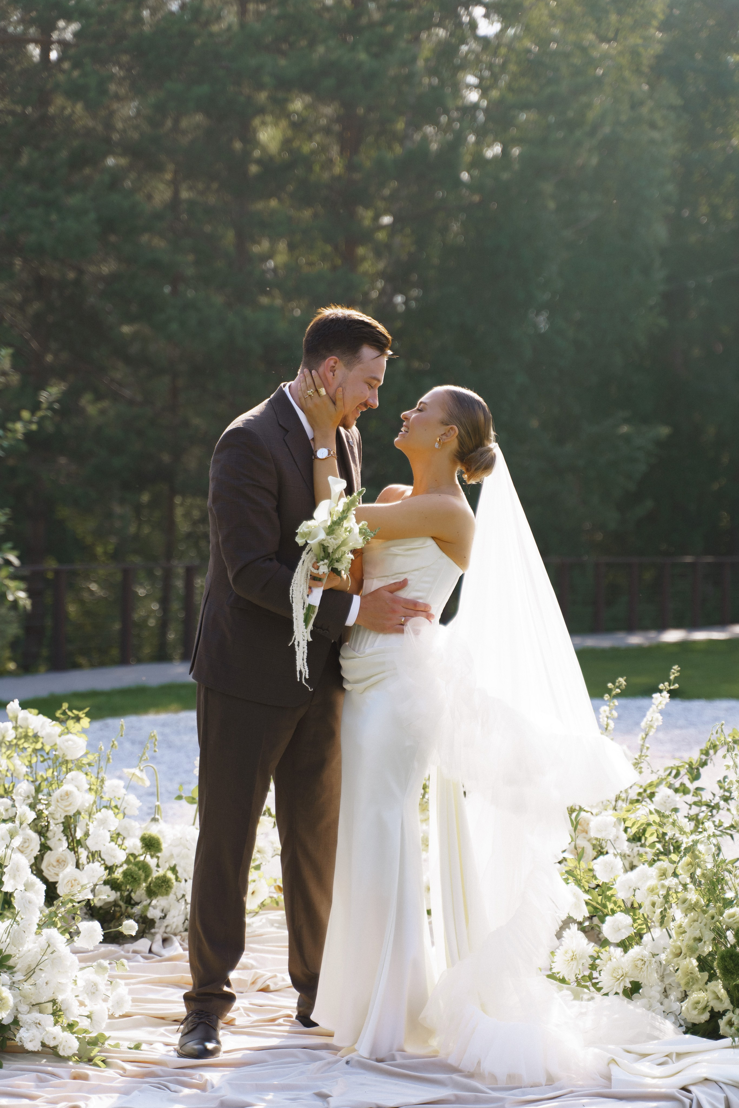 Александр и Дарья. Свадебный фотограф Анастасия Хабарова в Новоуральске и Екатеринбурге