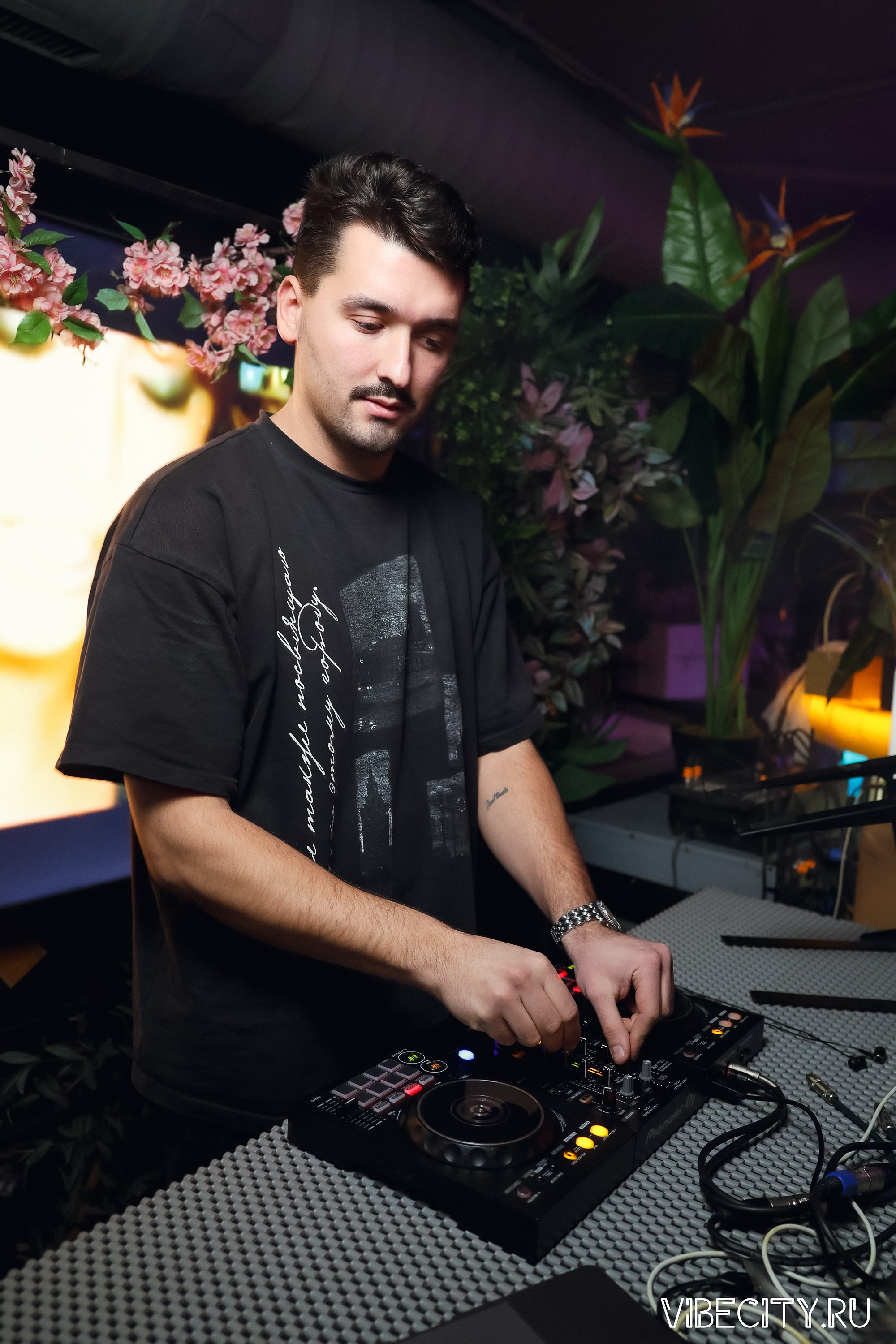 DOUBLE U. VIBECITY.RU Вайб Сити Ру Фоторепортажи Фотоотчеты Калининград