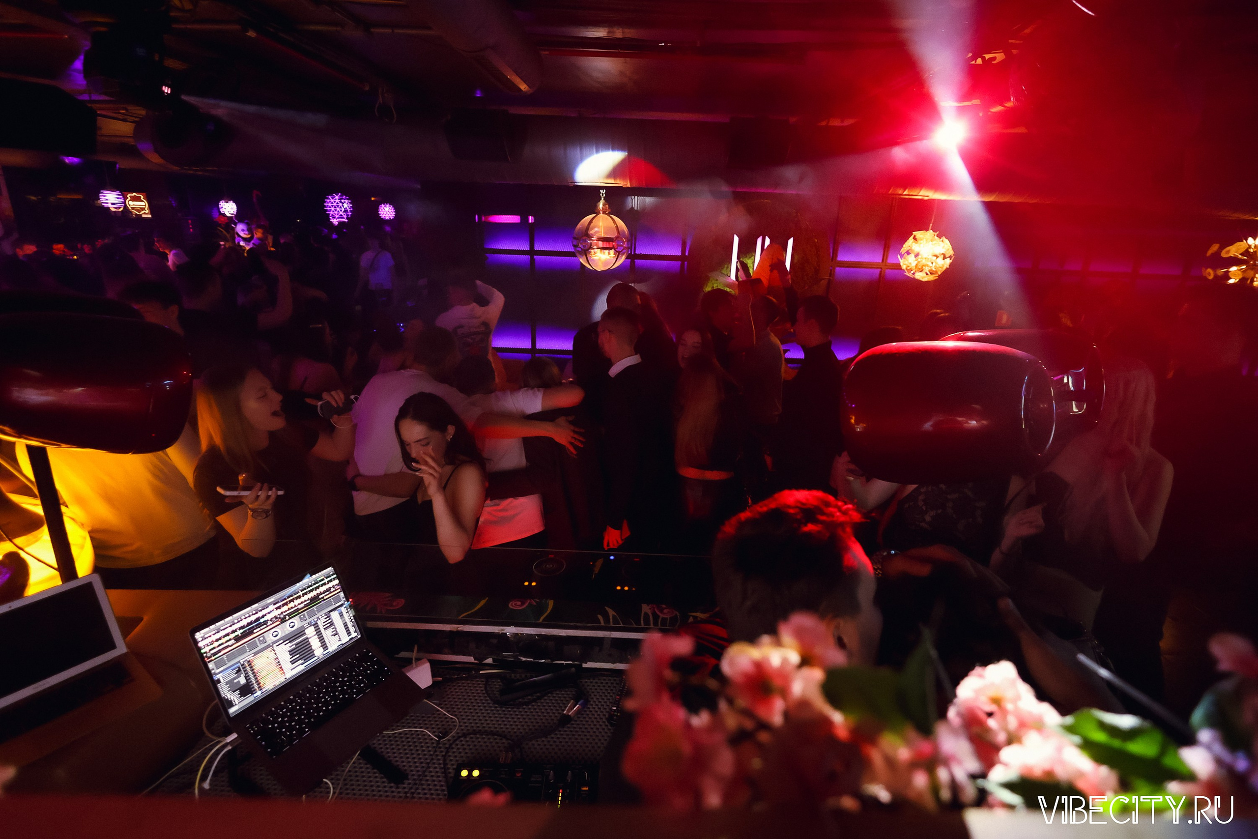 DOUBLE U. VIBECITY.RU Вайб Сити Ру Фоторепортажи Фотоотчеты Калининград