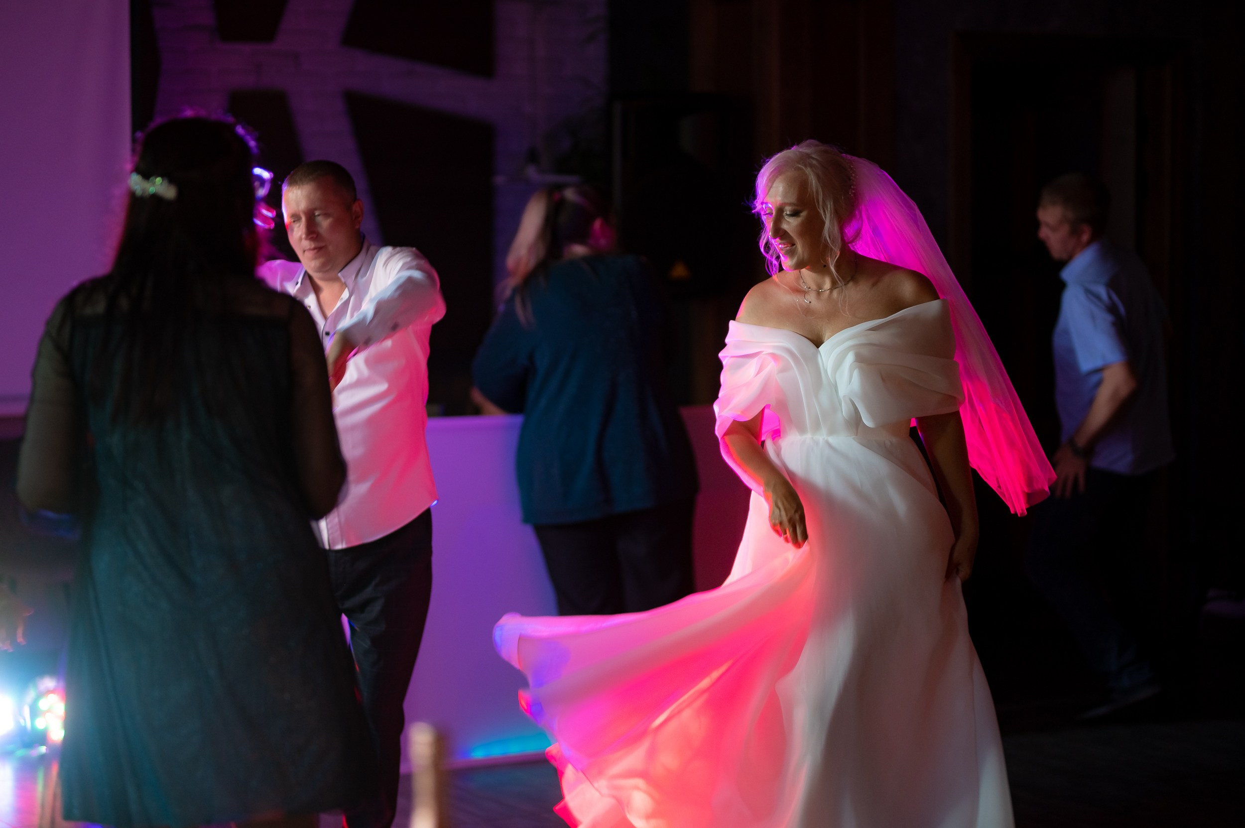 Евгений и Ирина. ProfotoNK