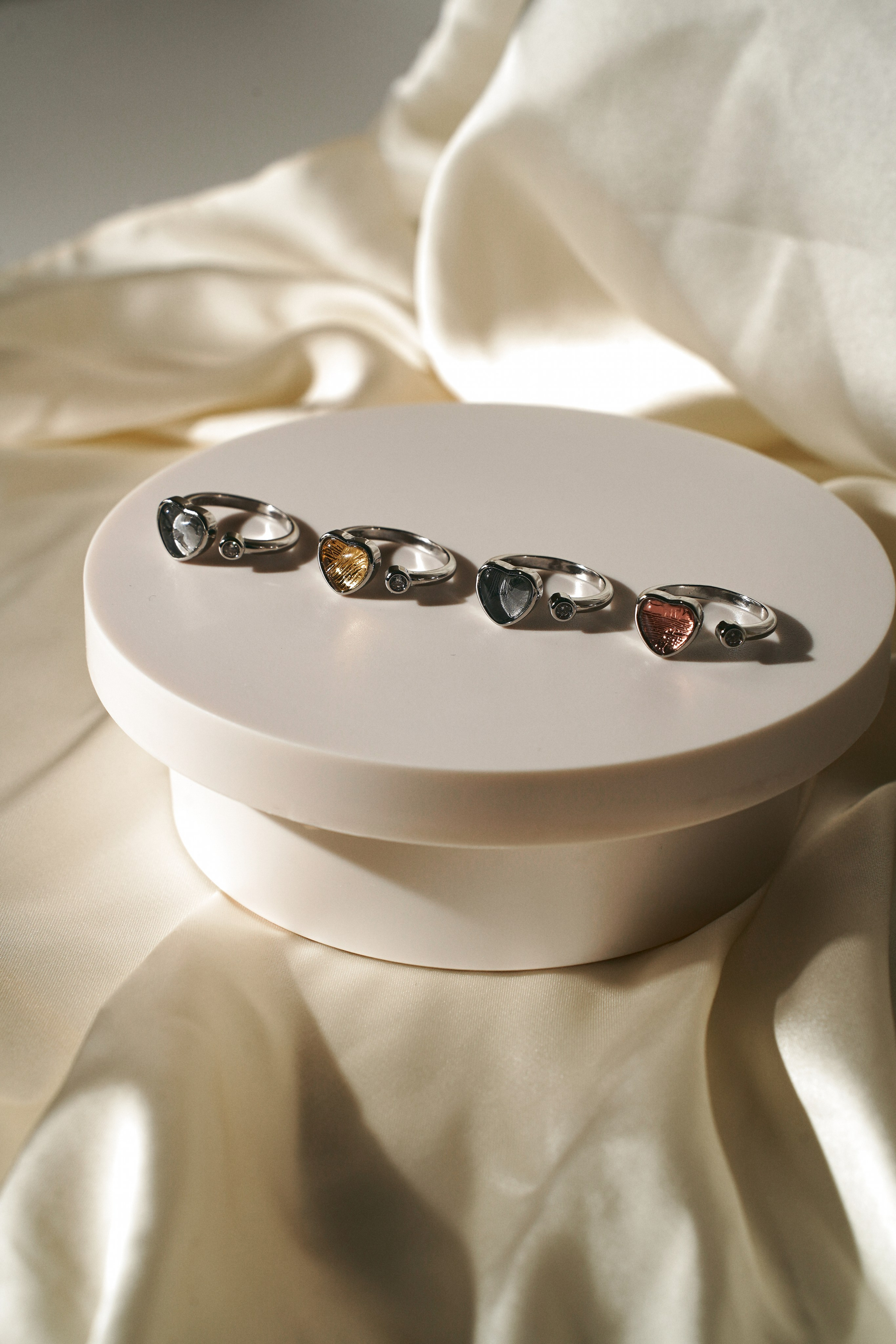 Кольца. Фотограф