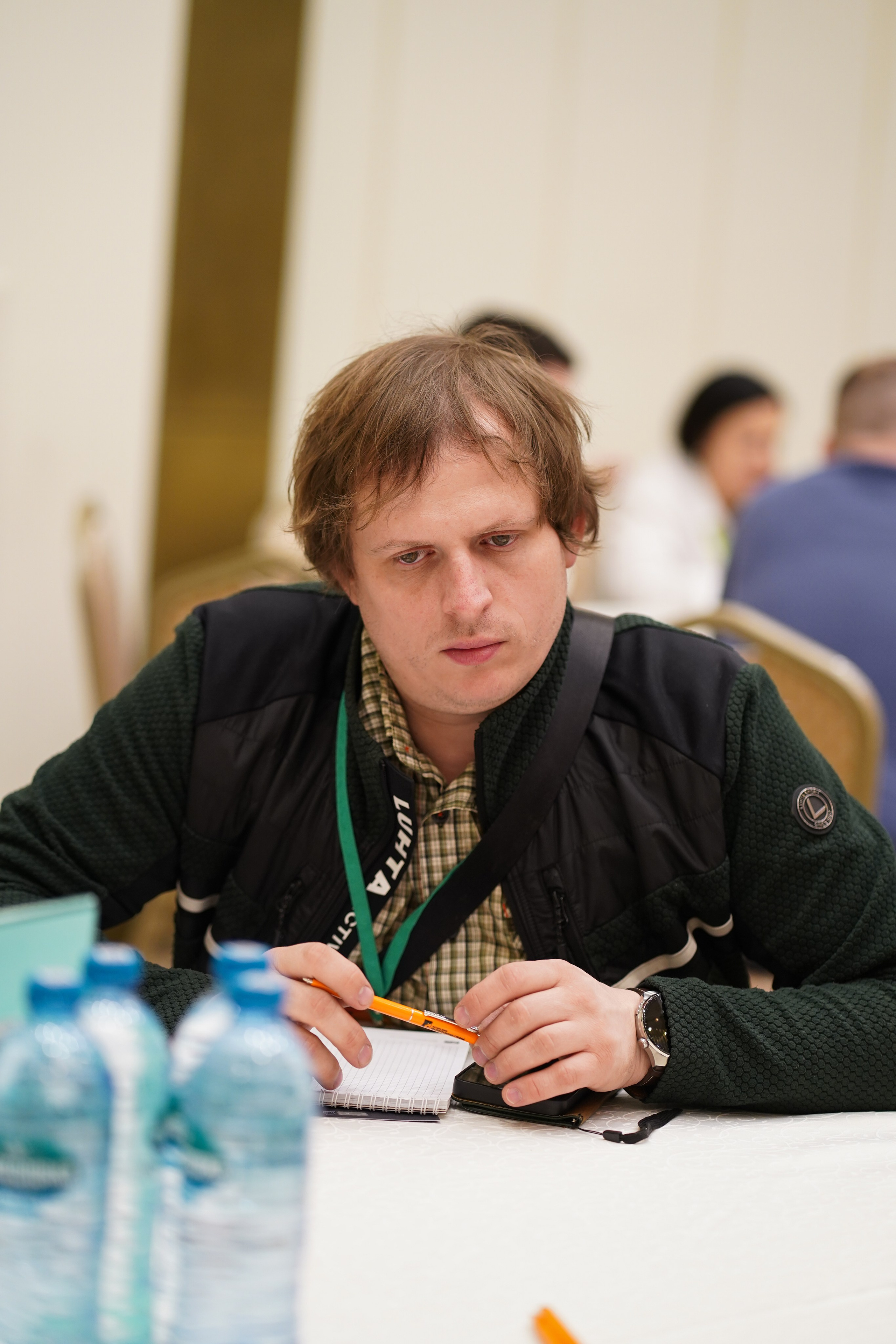 Малоэтажная страна конференция. Фотограф