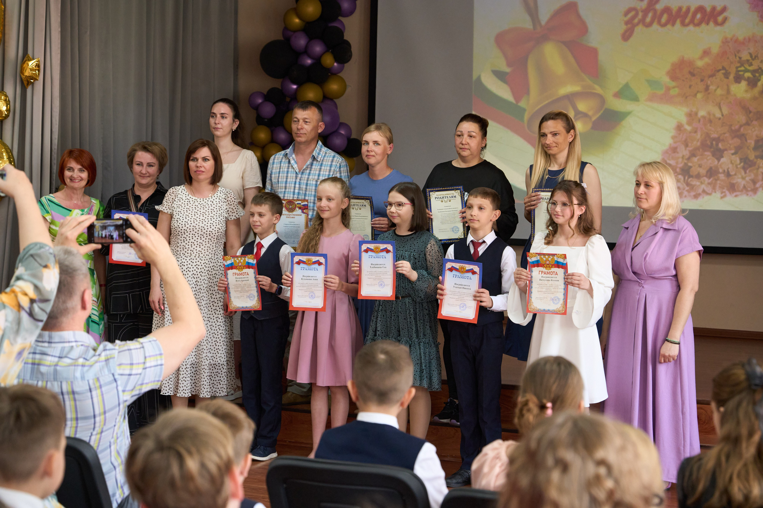 Школьный репортаж. Лучший фотограф без диплома Дима Берников