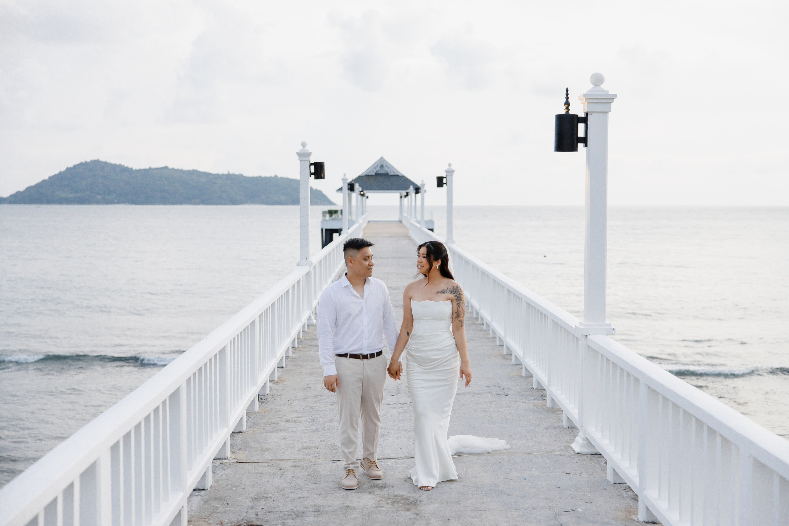 Wedding in Phuket at the Thavorn Hotel. Photographer in Phuket. Photographer Thailand