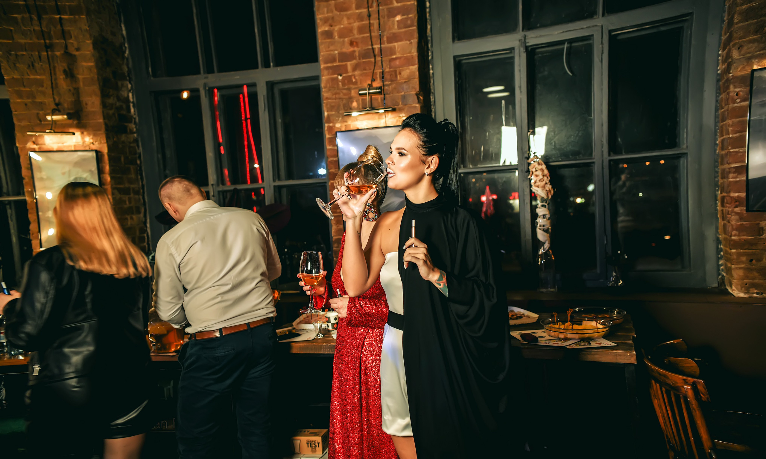 Тематическая вечеринка на юбилей 35 лет. Свадебный, семейный, детский, контент фотограф в Омске Максим Ильин