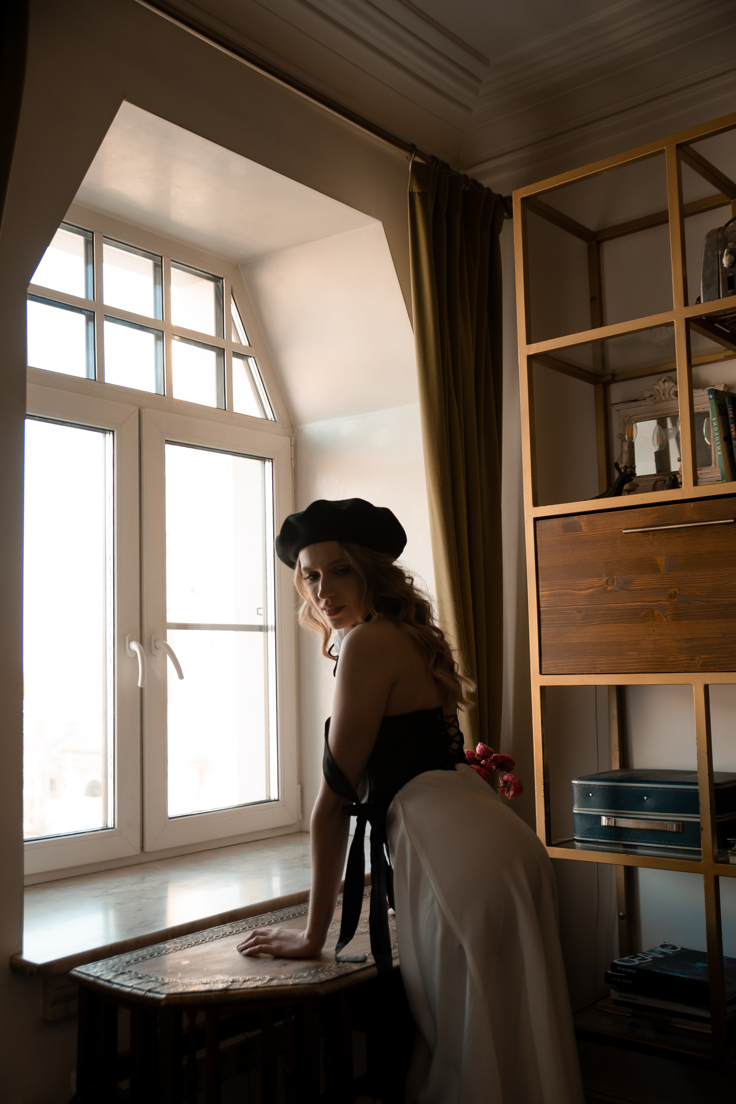 Утро в атмосферной квартире в Питере. Свадебный фотограф Тюмень Анастасия Битная