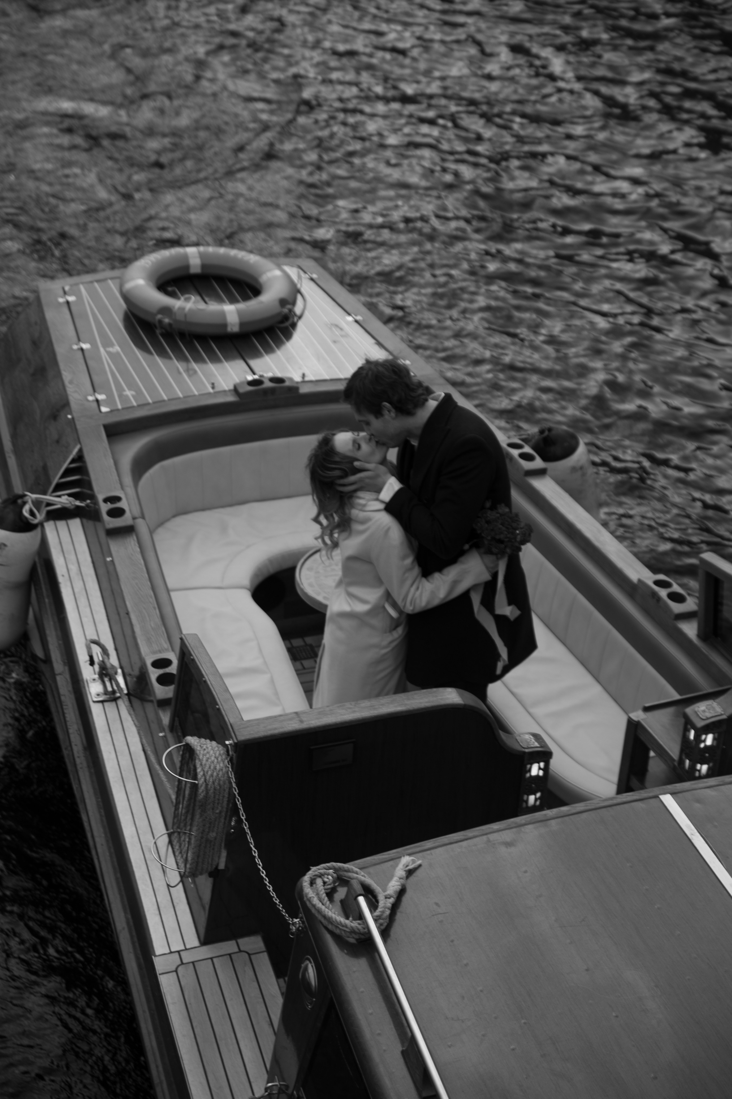 Саша и Настя Катер Питер Май. Свадебный фотограф Тюмень Анастасия Битная