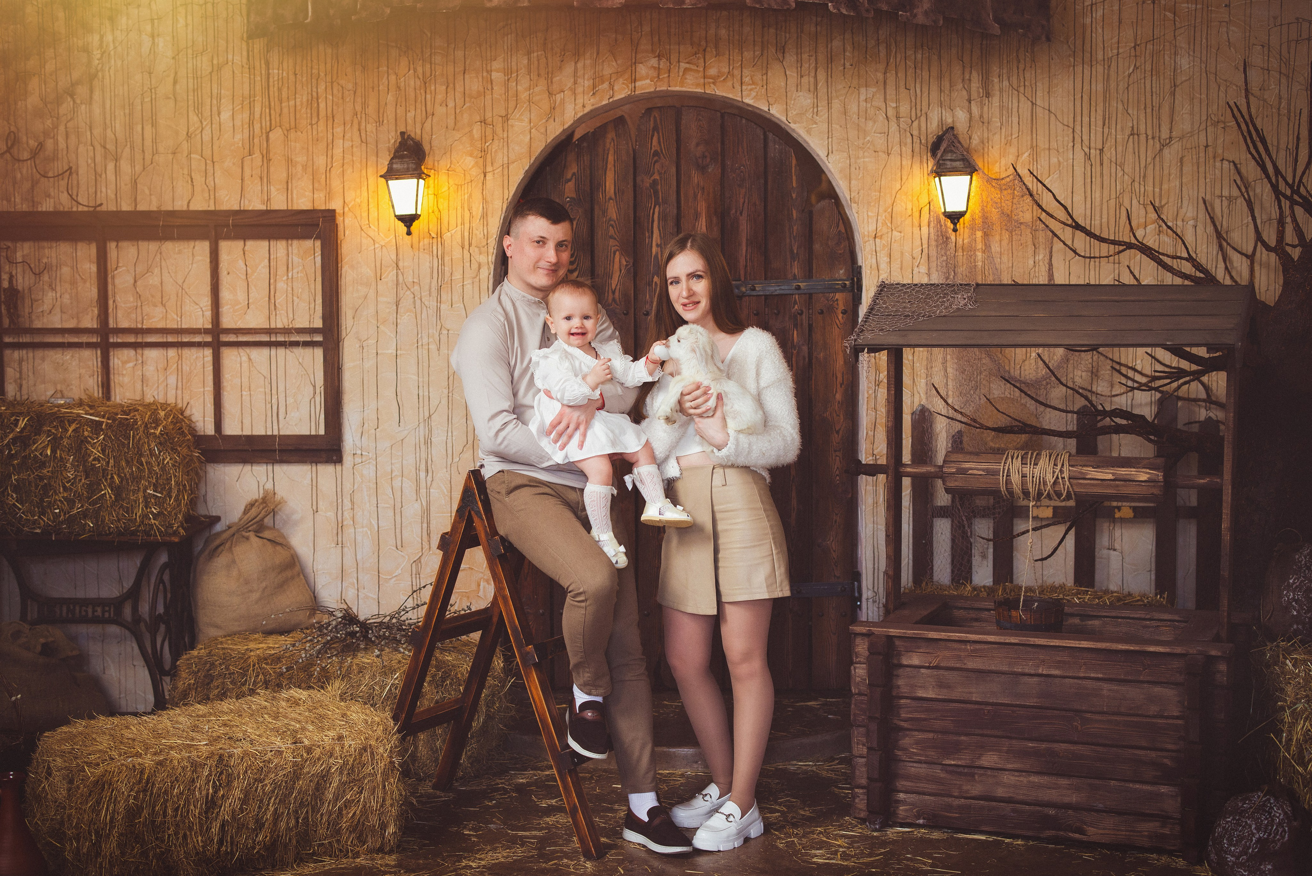 Пасхальный фотопроект с козочкой и утятами, в фотостудии «Эль» 2024 г. Семейный и детский фотограф в Краснодаре Анна Трашкова