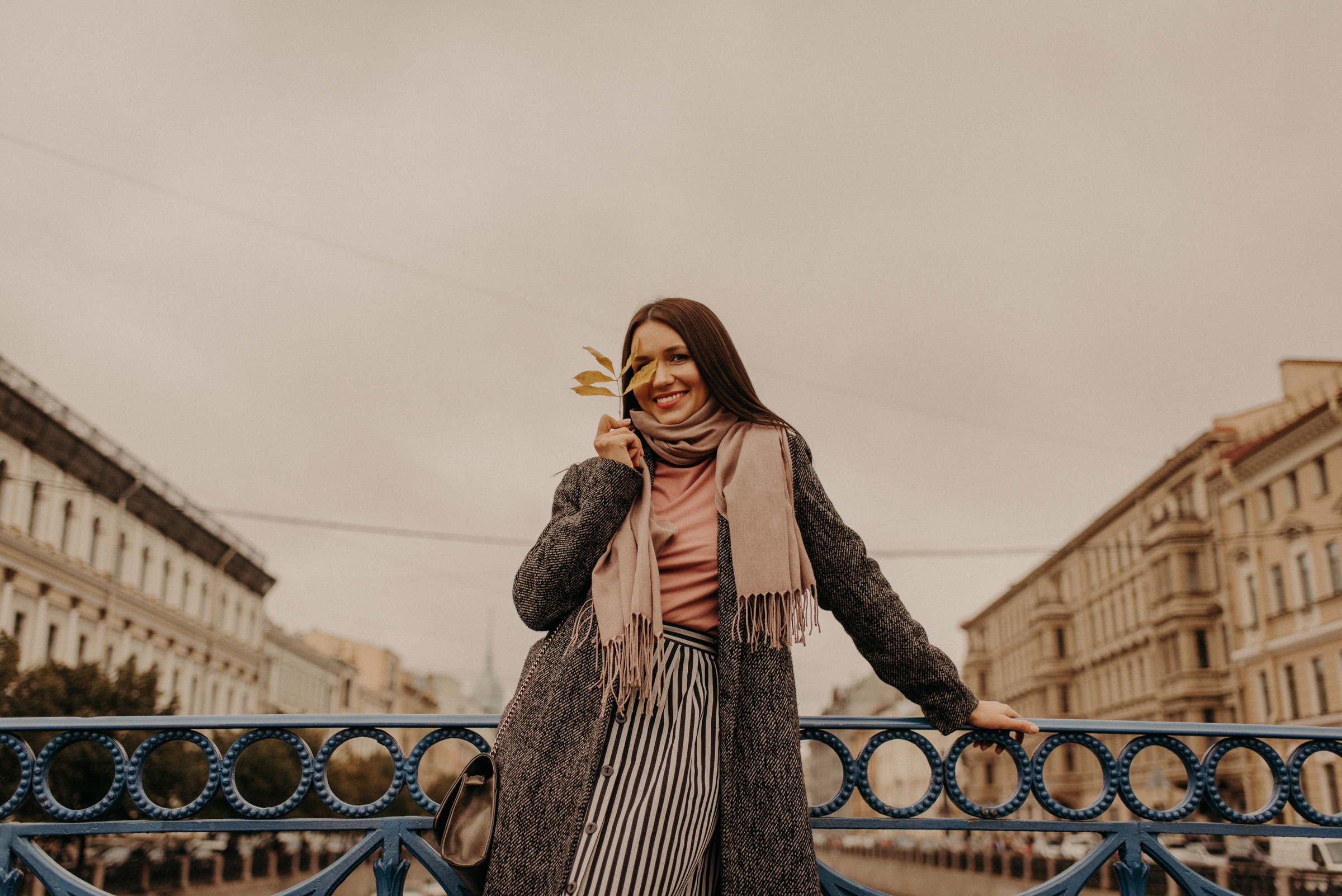 Арина | Осенняя прогулка по центру. Свадебный фотограф в Санкт-Петербурге Венера Ахметова