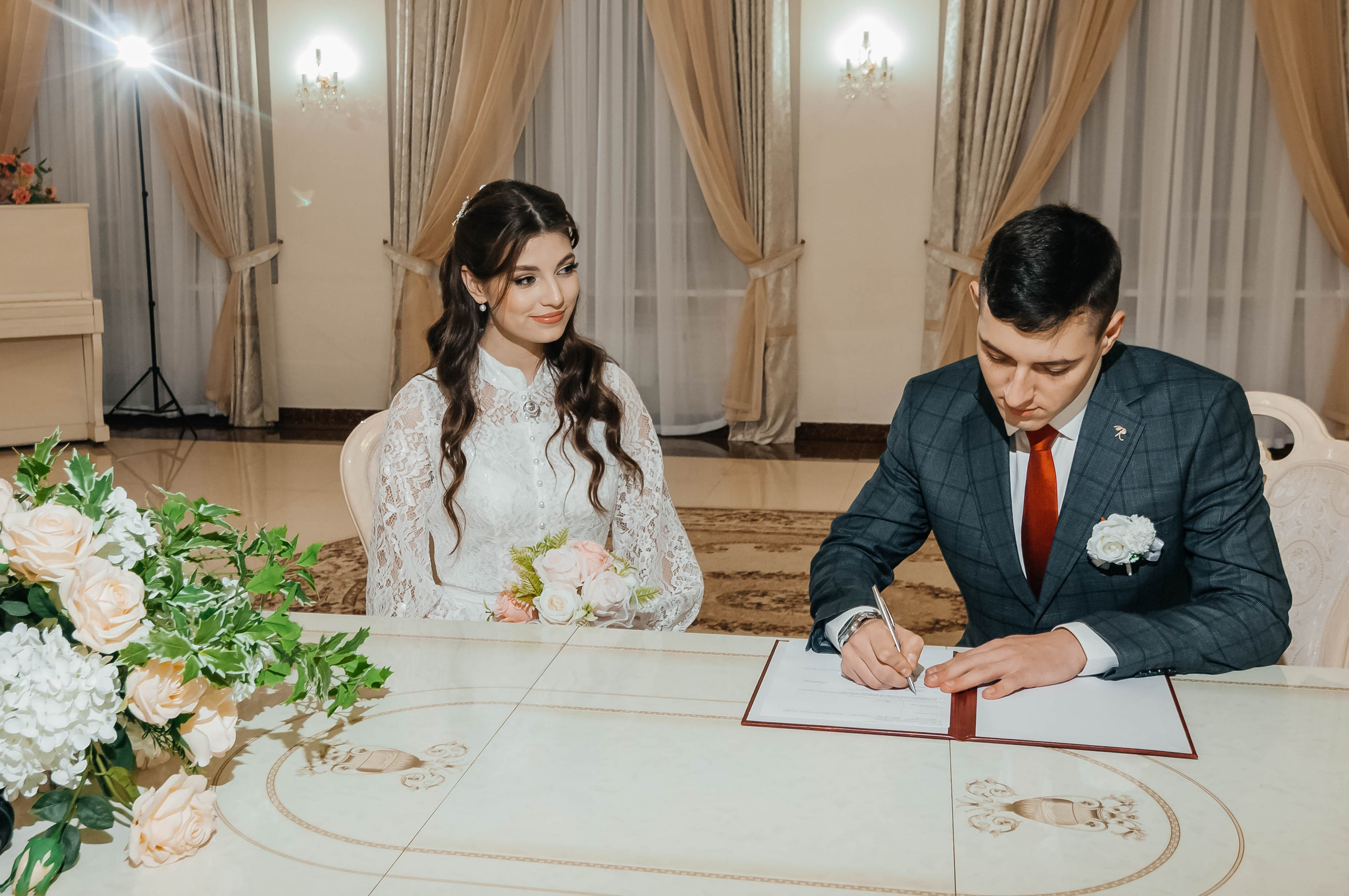 Съёмка росписи Анастасии и Вадика в Ярославле. Свадебный и семейный фотограф г. Ярославль Савинская Анастасия