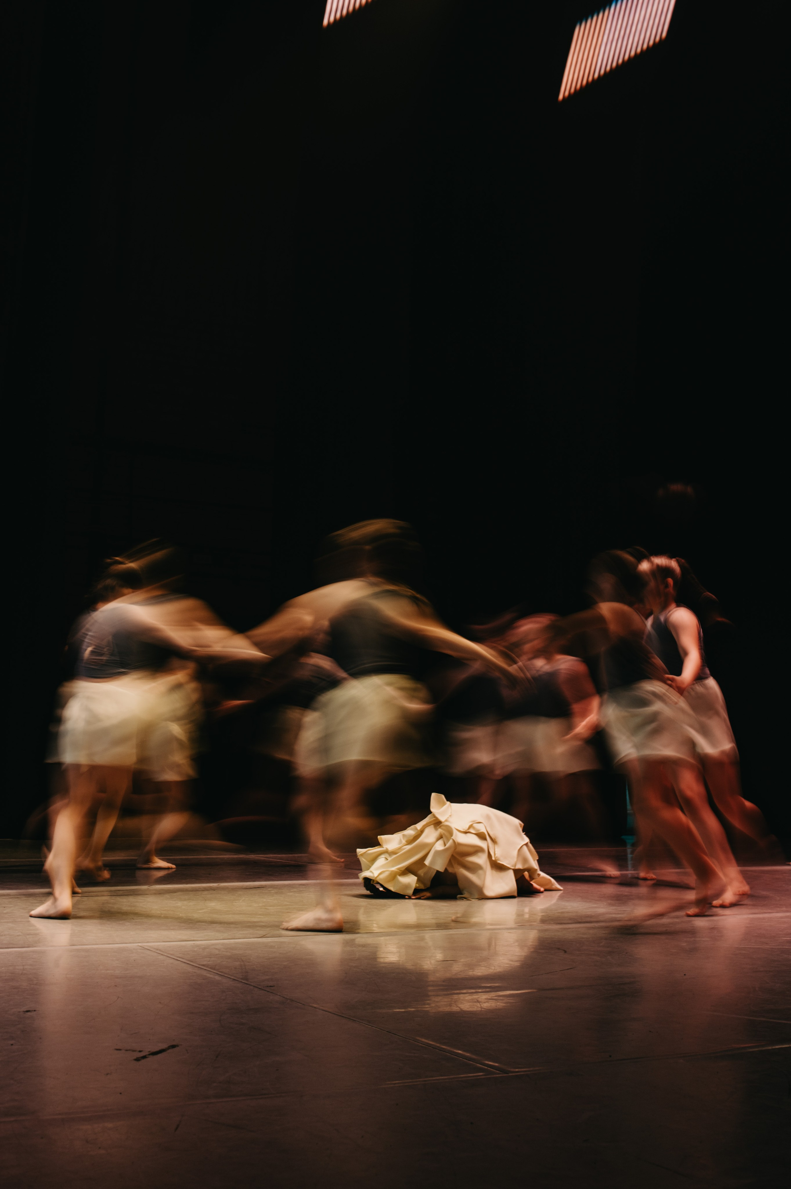 Отчетный концерт «NonStop» 2025'. Фотограф Александр Смирнов