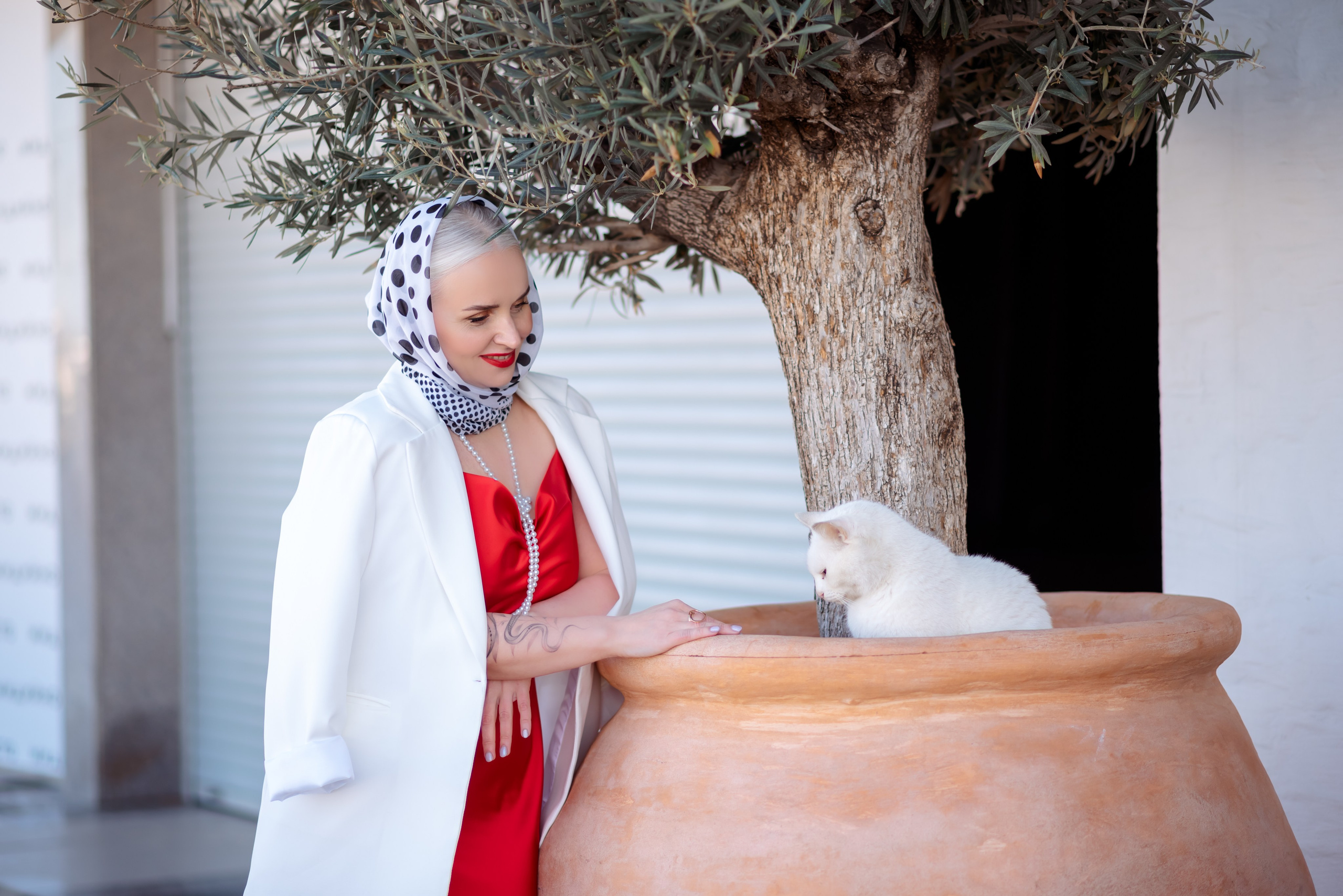 У кафе «Дельмар». Семейный и женский фотограф Лоо Краснодар Сочи Энем Татьяна Трибурт