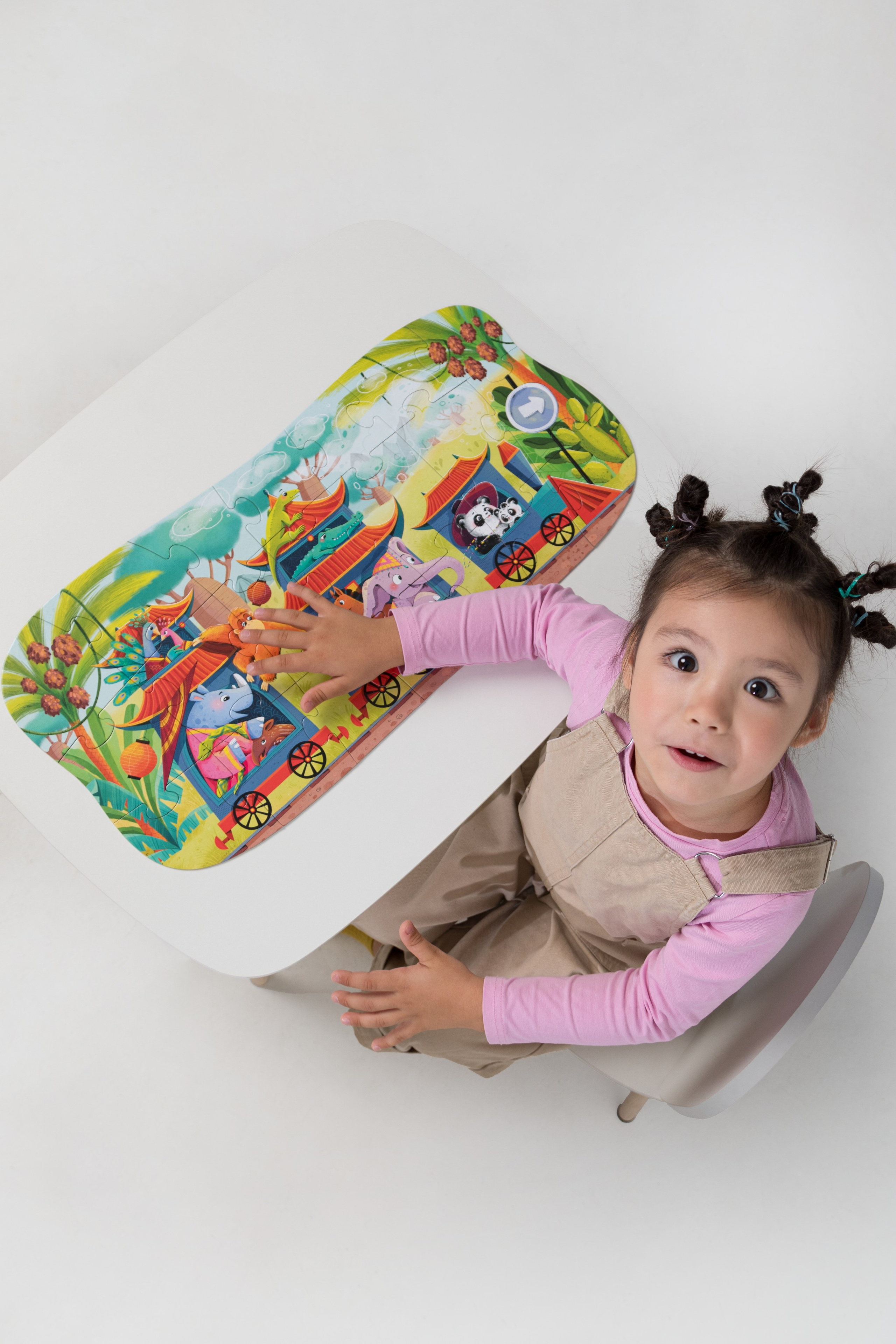 Каталожная съемка в циклораме для бренда детских товаров. Детский и контент фотограф Надя Волкова Санкт-Петербург