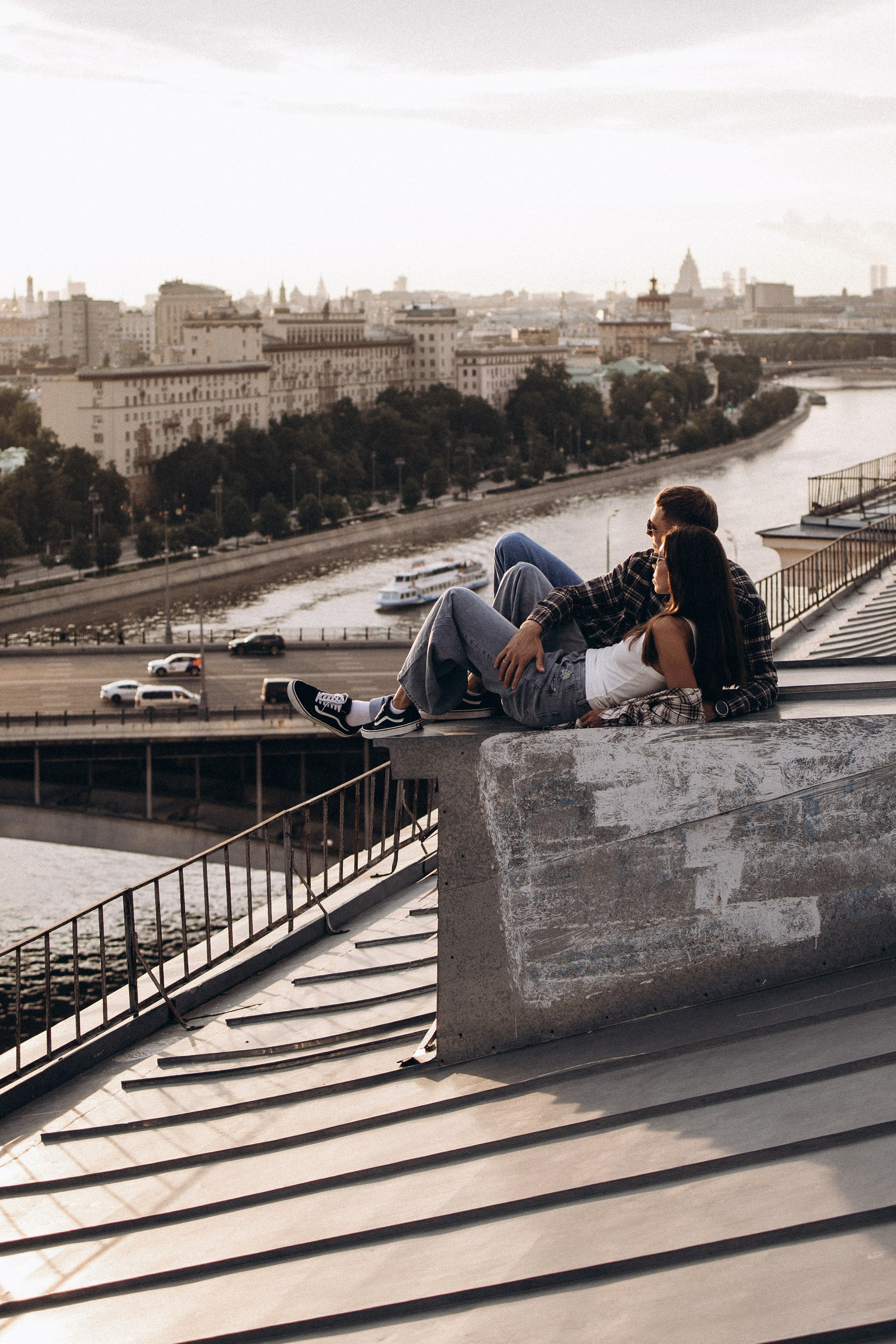 Виолетта и Макс на крыше. Семейный фотограф в Москве Марина Петра