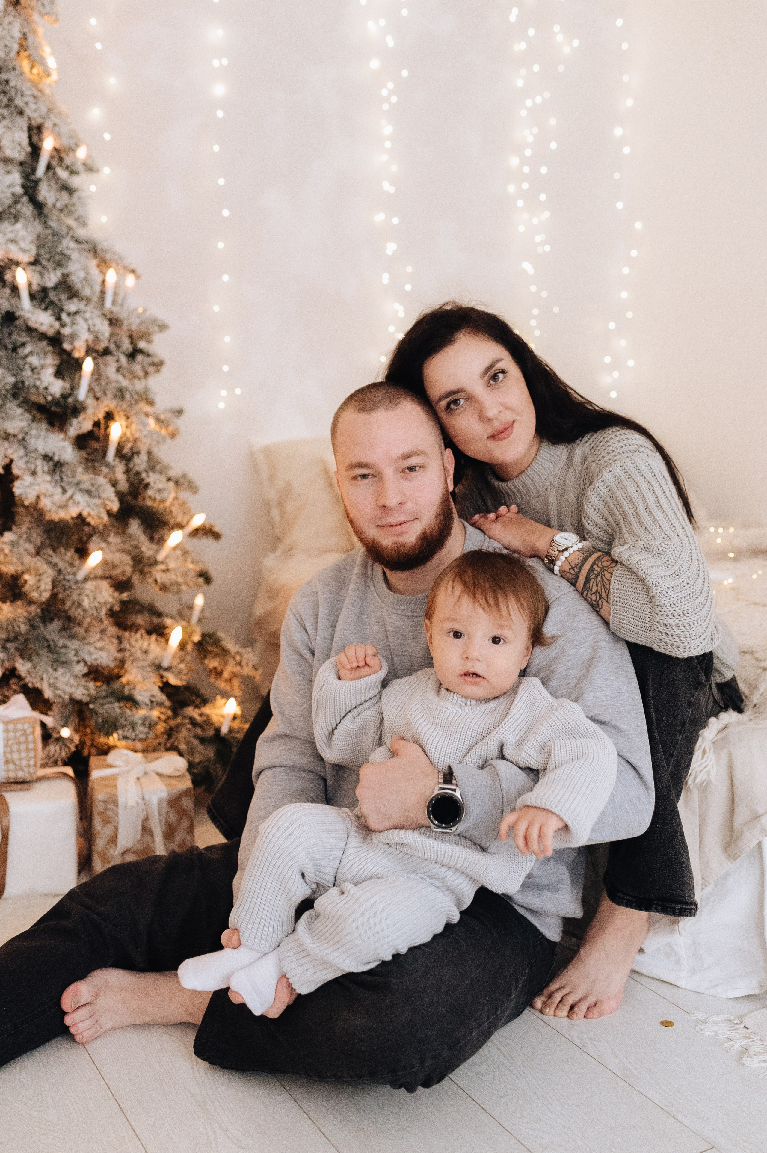 Семейная новогодняя фотосессия Алихана, Кати и Тимура. Фотограф в Москве и Московской области Таня Яблочкина