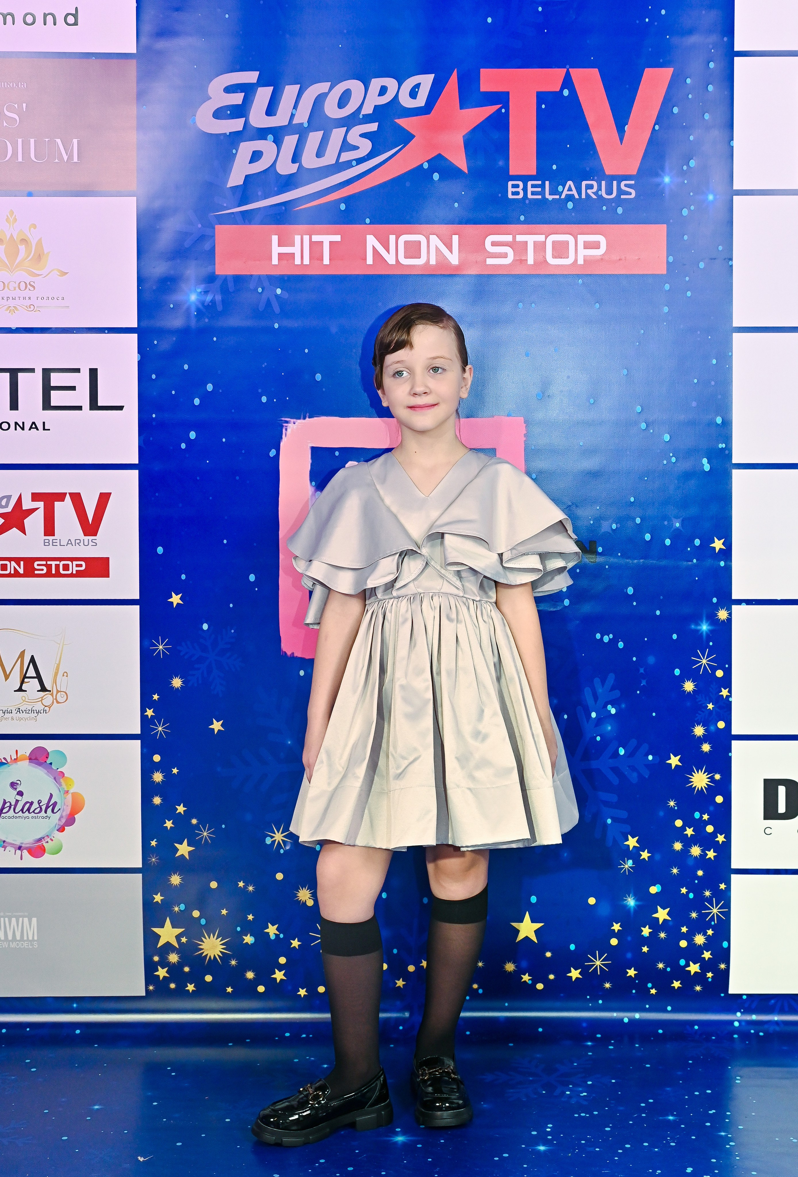 Большая новогодняя тусовка. Фотоуслуги, услуги фотографа, фотографирование важных событий