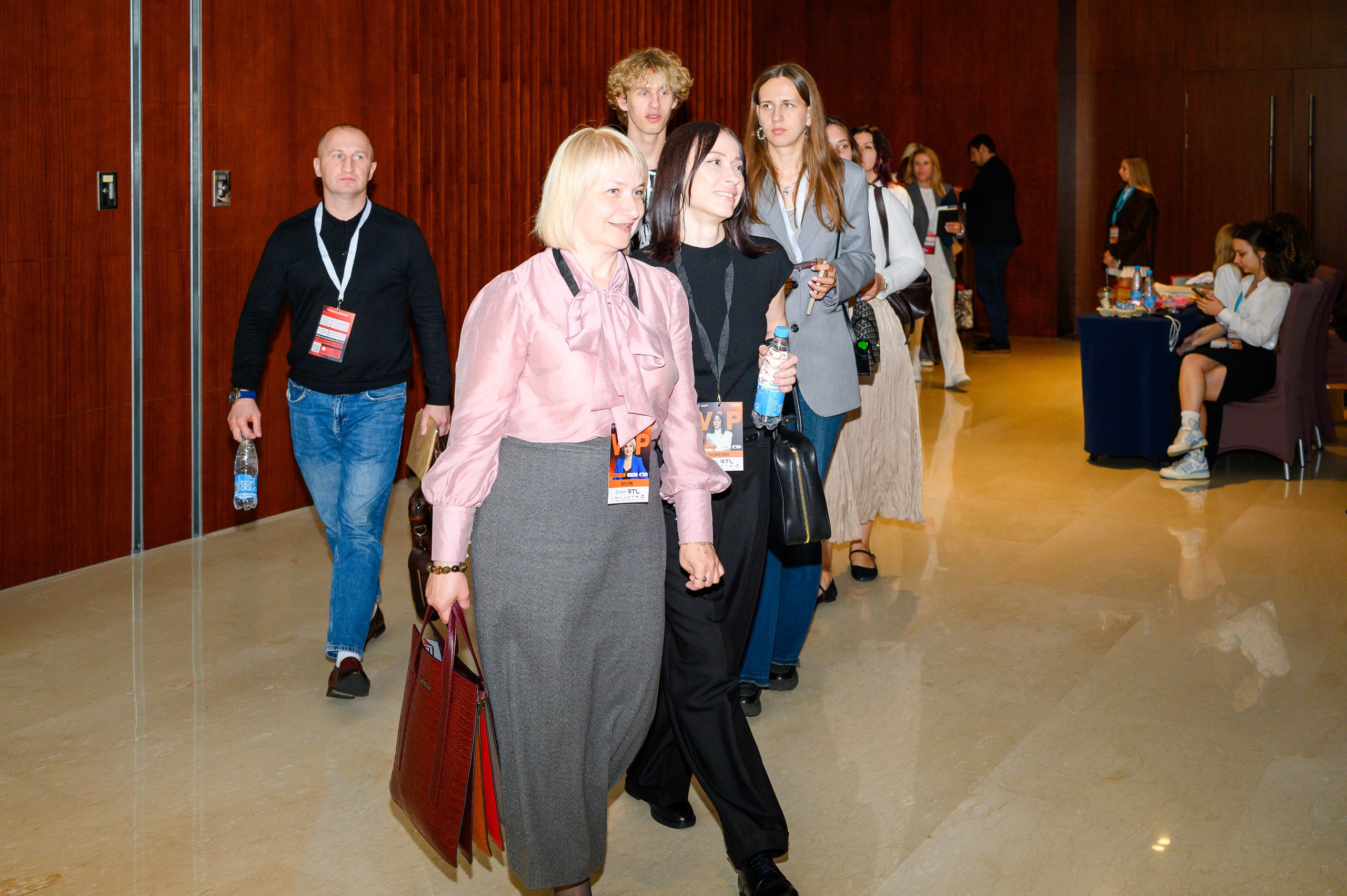 Репортажная съемка с открытия магазина. Фотоуслуги, услуги фотографа, фотографирование важных событий