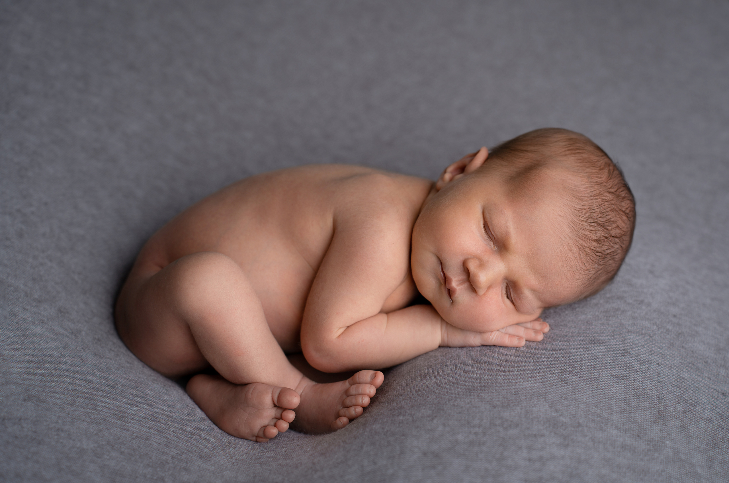 Ньюборн. Фотограф новорожденных Оренбург и свадебный фотограф Оренбург