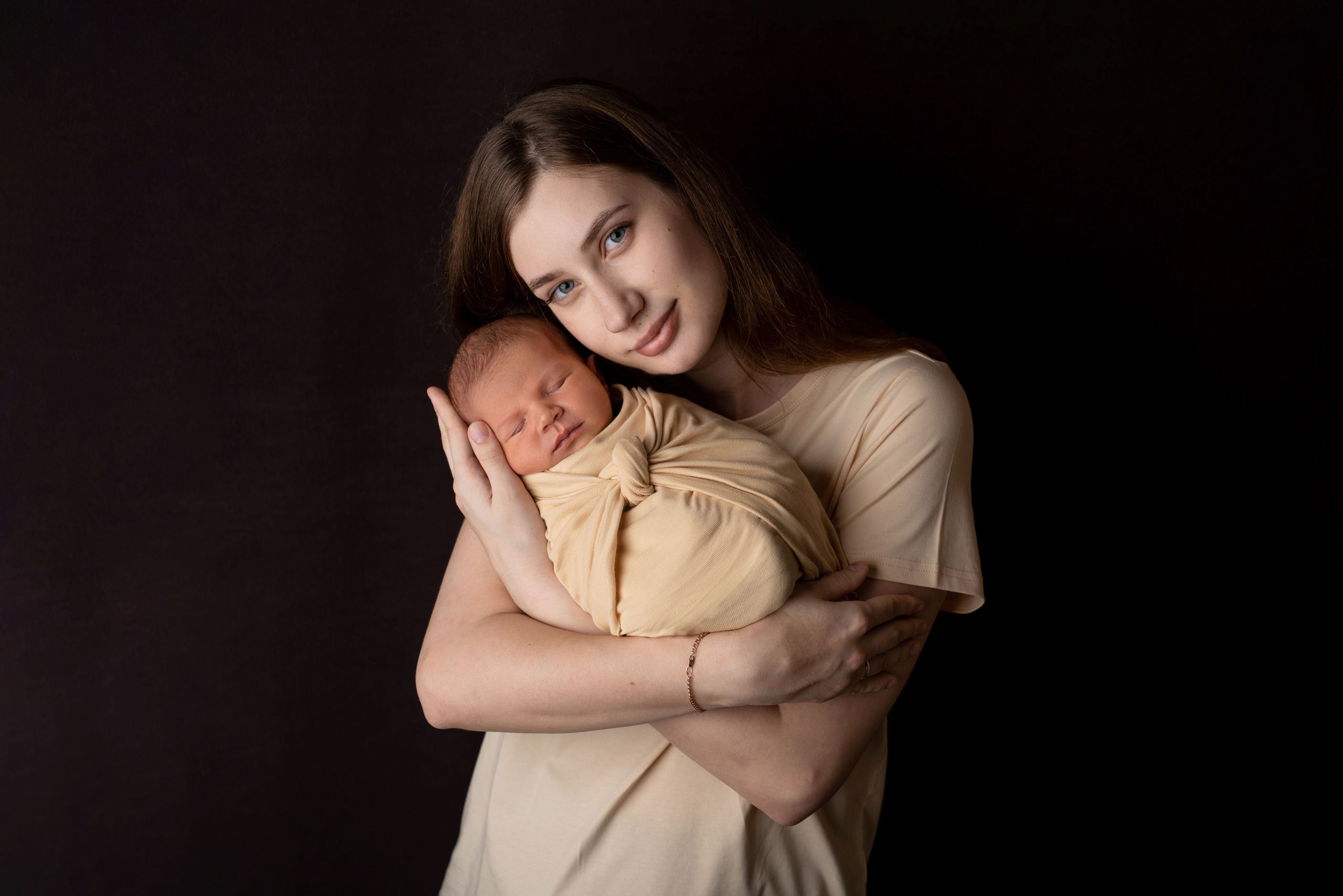 Фото с родителями/Макроснимки. Фотограф новорожденных Оренбург и свадебный фотограф Оренбург