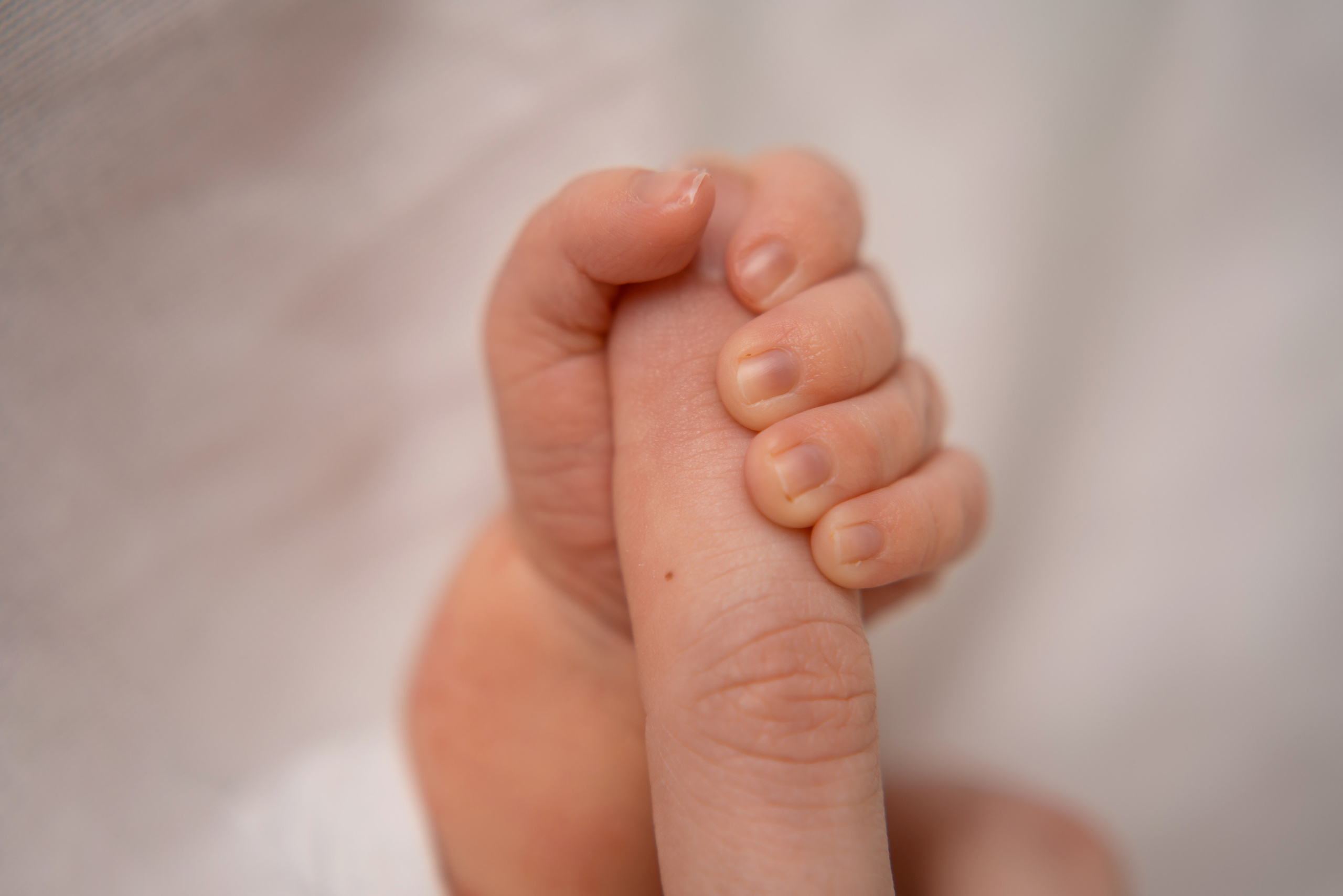 Фото с родителями/Макроснимки. Фотограф новорожденных Оренбург и свадебный фотограф Оренбург