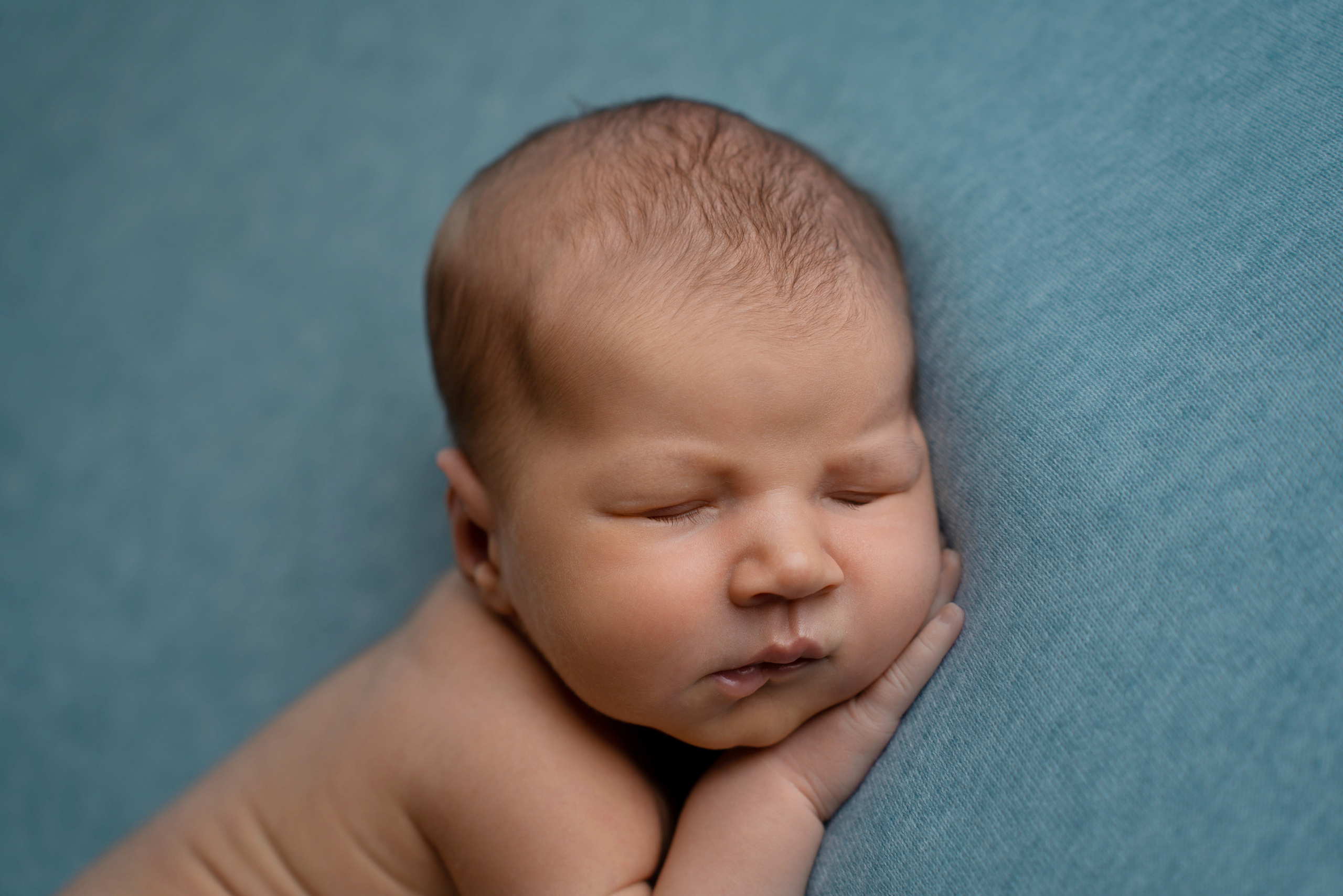 Ньюборн. Фотограф новорожденных Оренбург и свадебный фотограф Оренбург