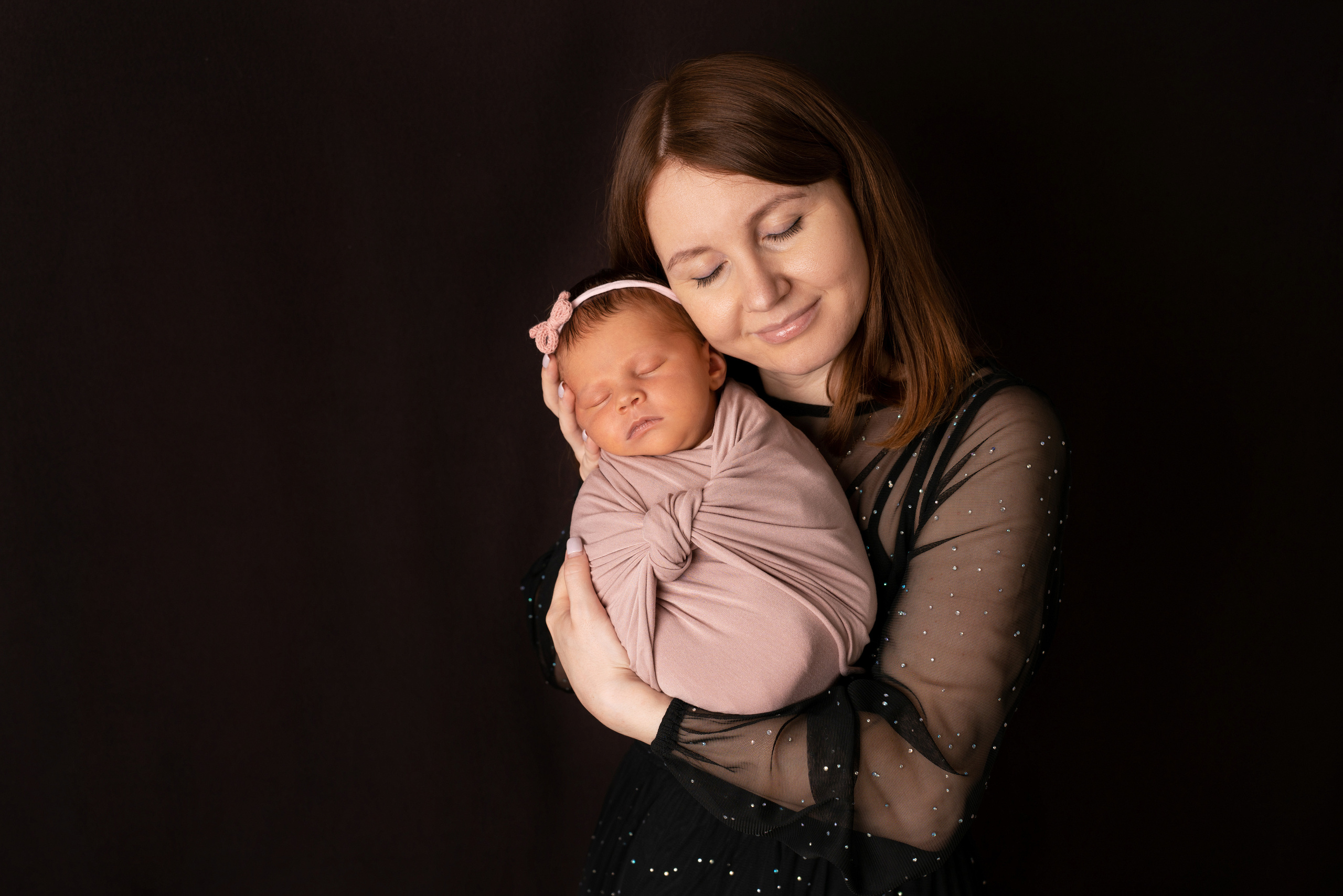 Фото с родителями/Макроснимки. Фотограф новорожденных Оренбург и свадебный фотограф Оренбург